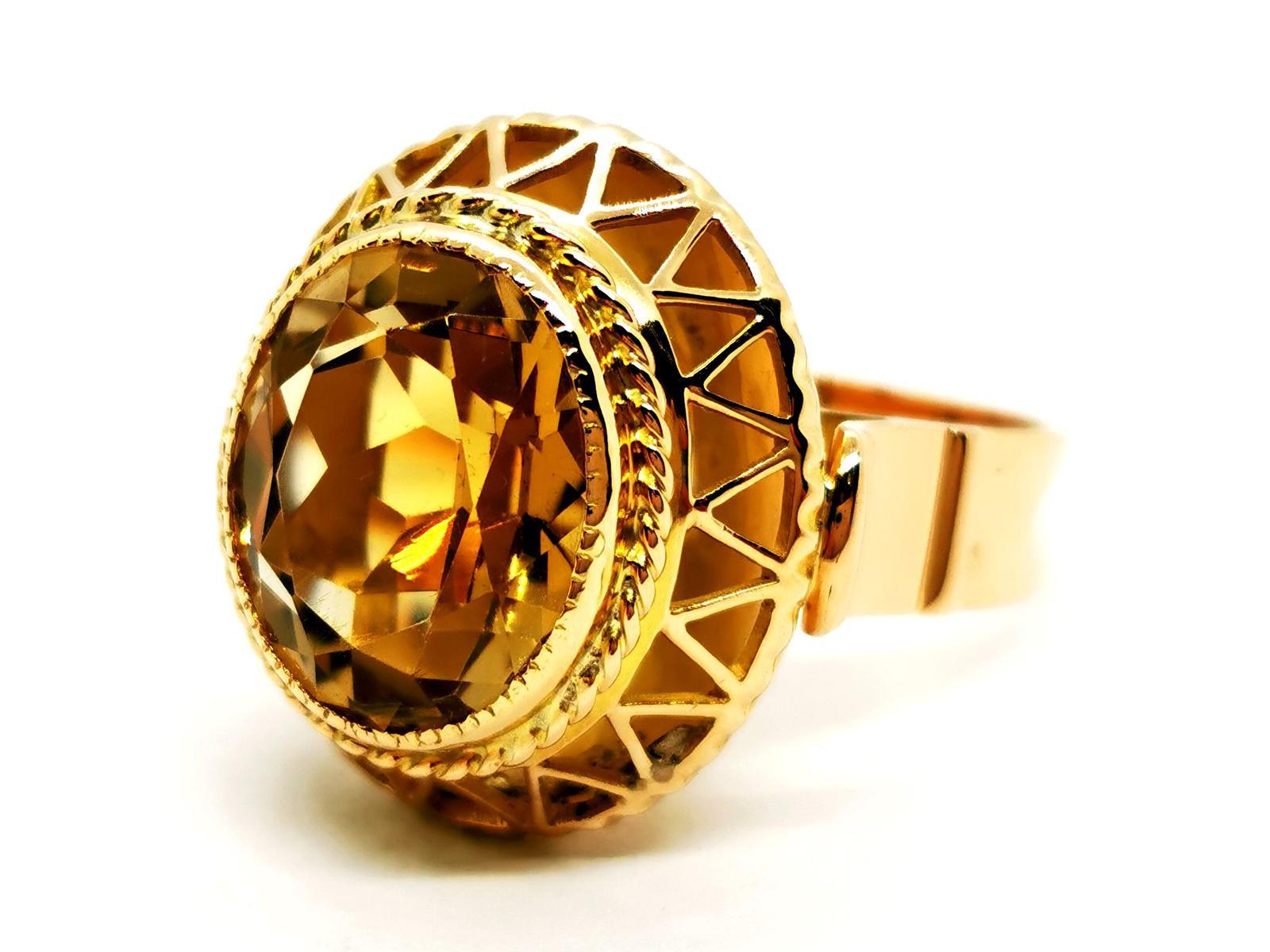 Brilliant Cut Ring Yellow Gold Citrine For Sale