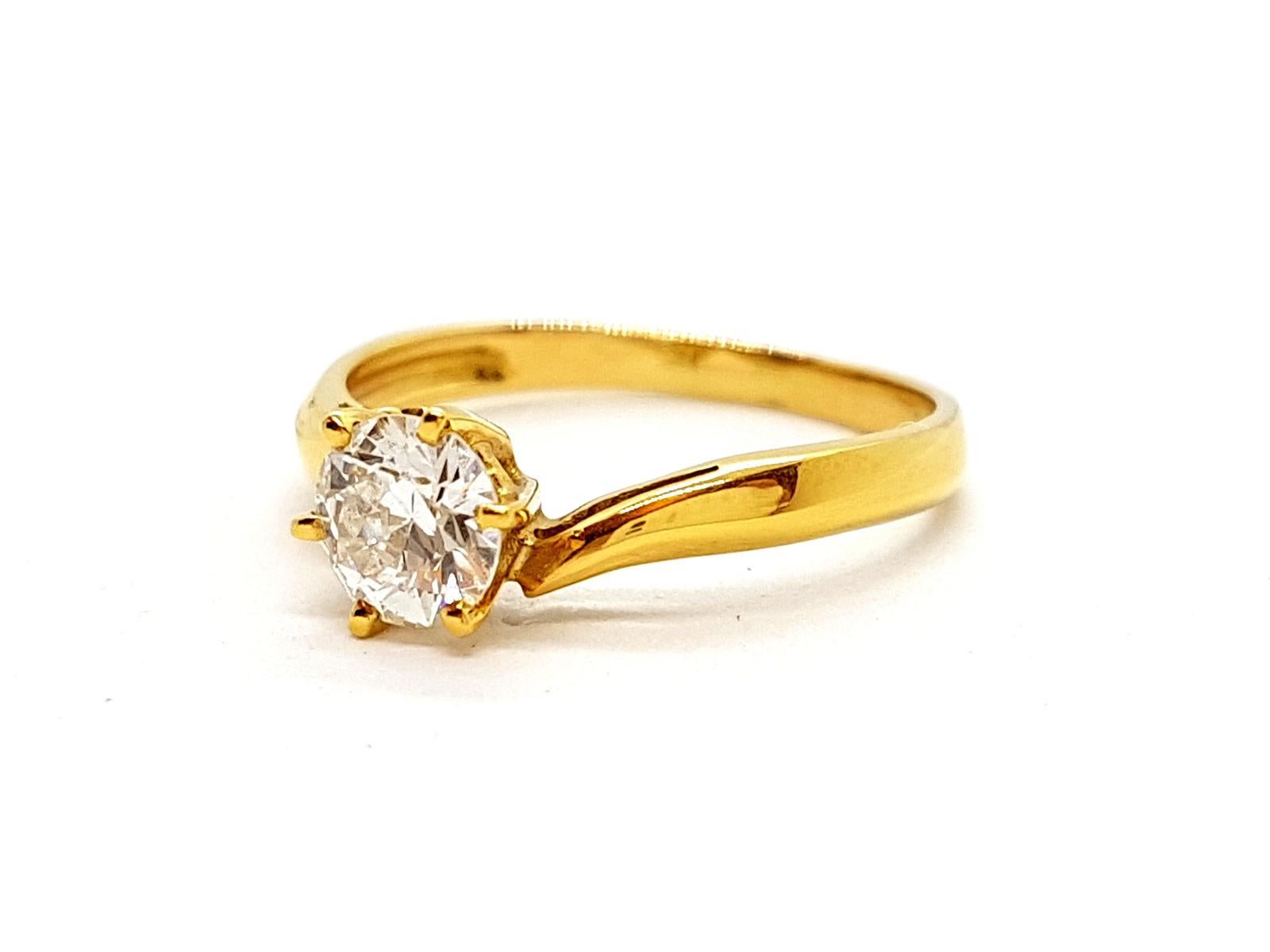 Ring Yellow Gold Diamond For Sale 6