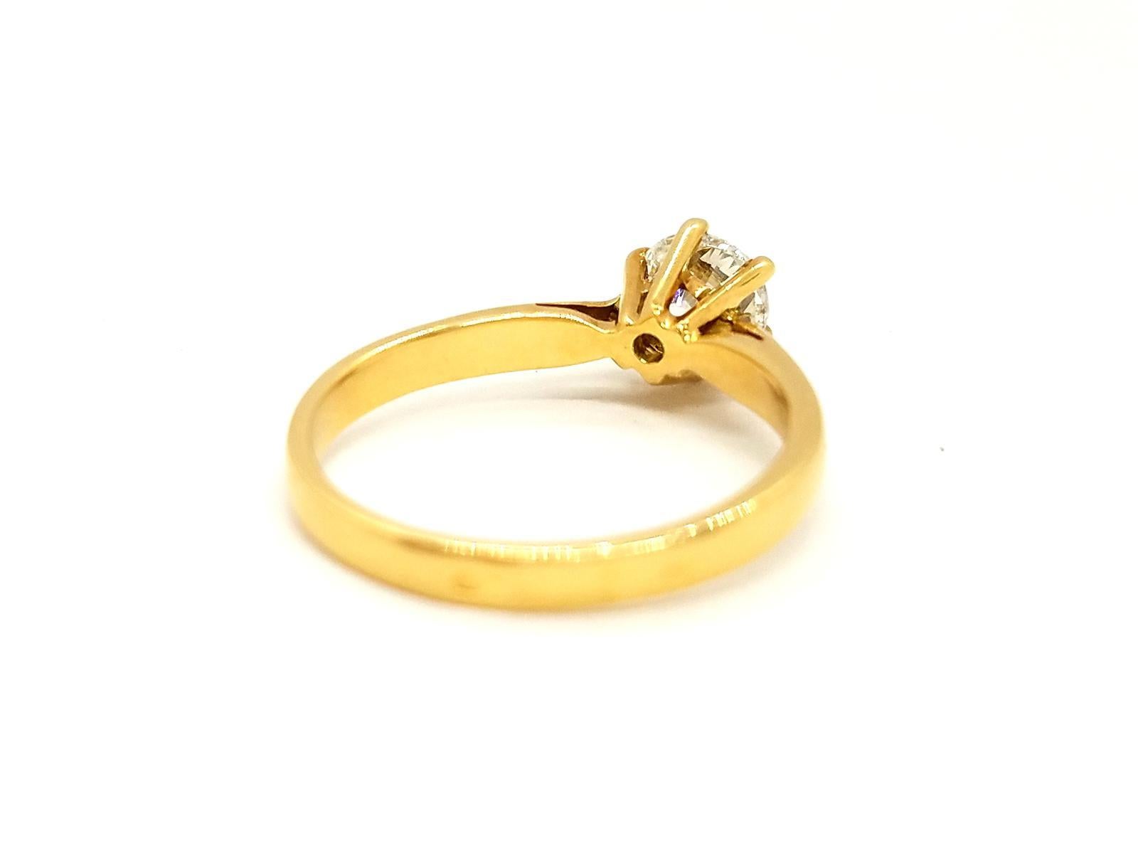Ring aus Gelbgold mit Diamanten im Angebot 8