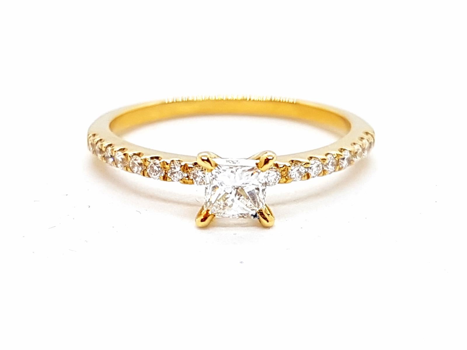 Ring Yellow Gold Diamond For Sale 15