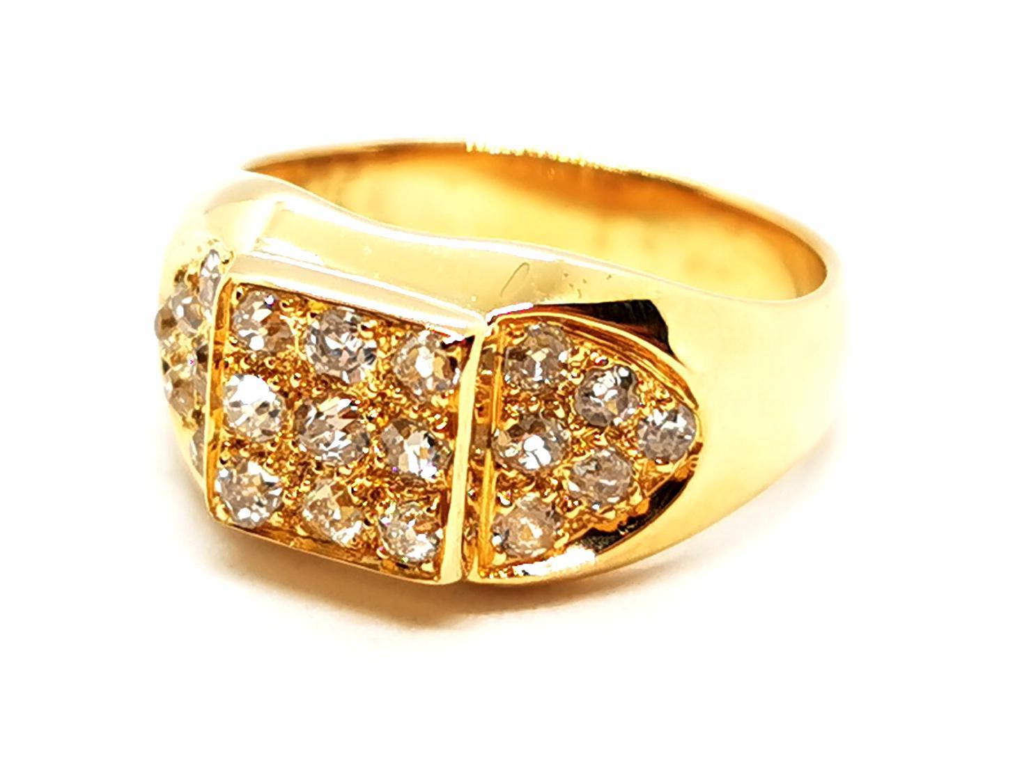 Diamond ring. in yellow gold 750 thousandths (18 carats). set with 21 diamonds. old cut. about 0.025 ct each. total weight diamonds about 0.525 ct. finger circumference: 51. width on top: 0.95 cm. total weight: 7.02 g. eagle head hallmark. excellent