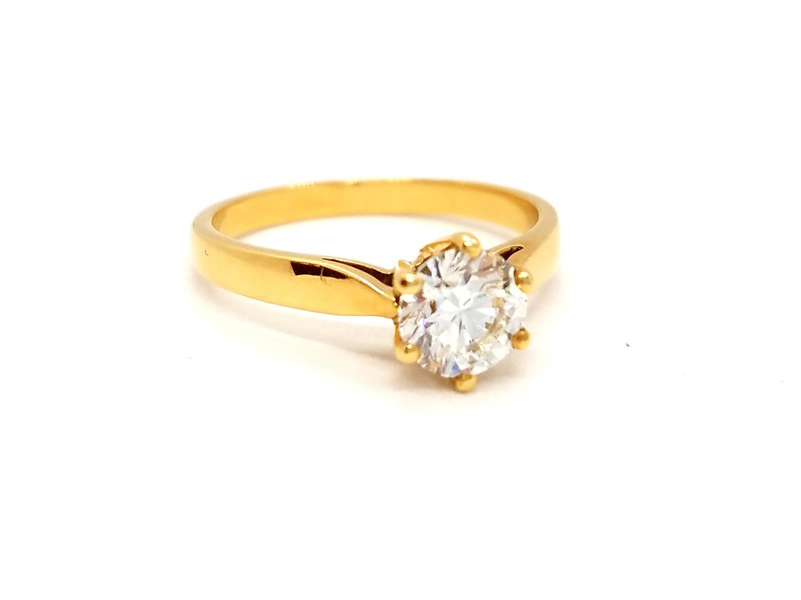 Ring aus Gelbgold mit Diamanten Damen im Angebot