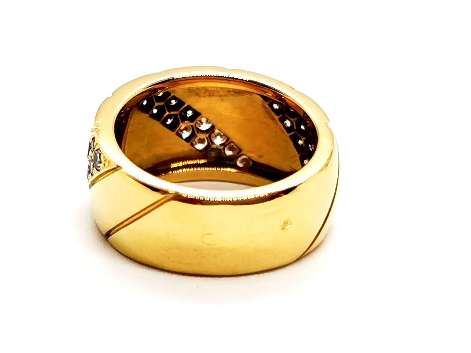 Ring aus Gelbgold mit Diamanten Damen im Angebot
