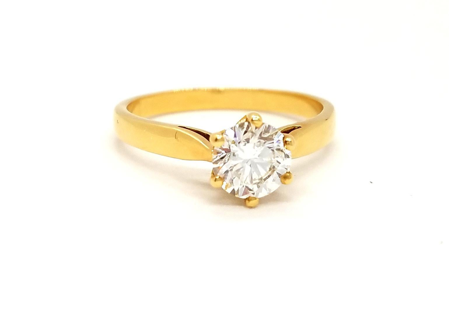 Ring aus Gelbgold mit Diamanten im Angebot 3