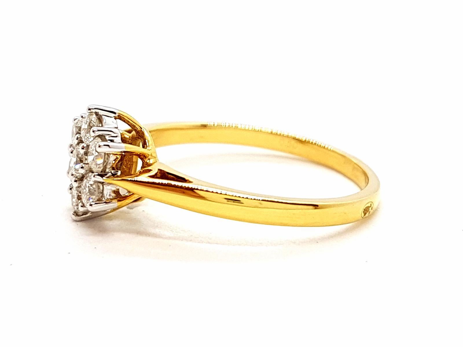 Ring aus Gelbgold mit Diamanten im Angebot 5