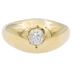 Ring aus Gelbgold mit Diamanten