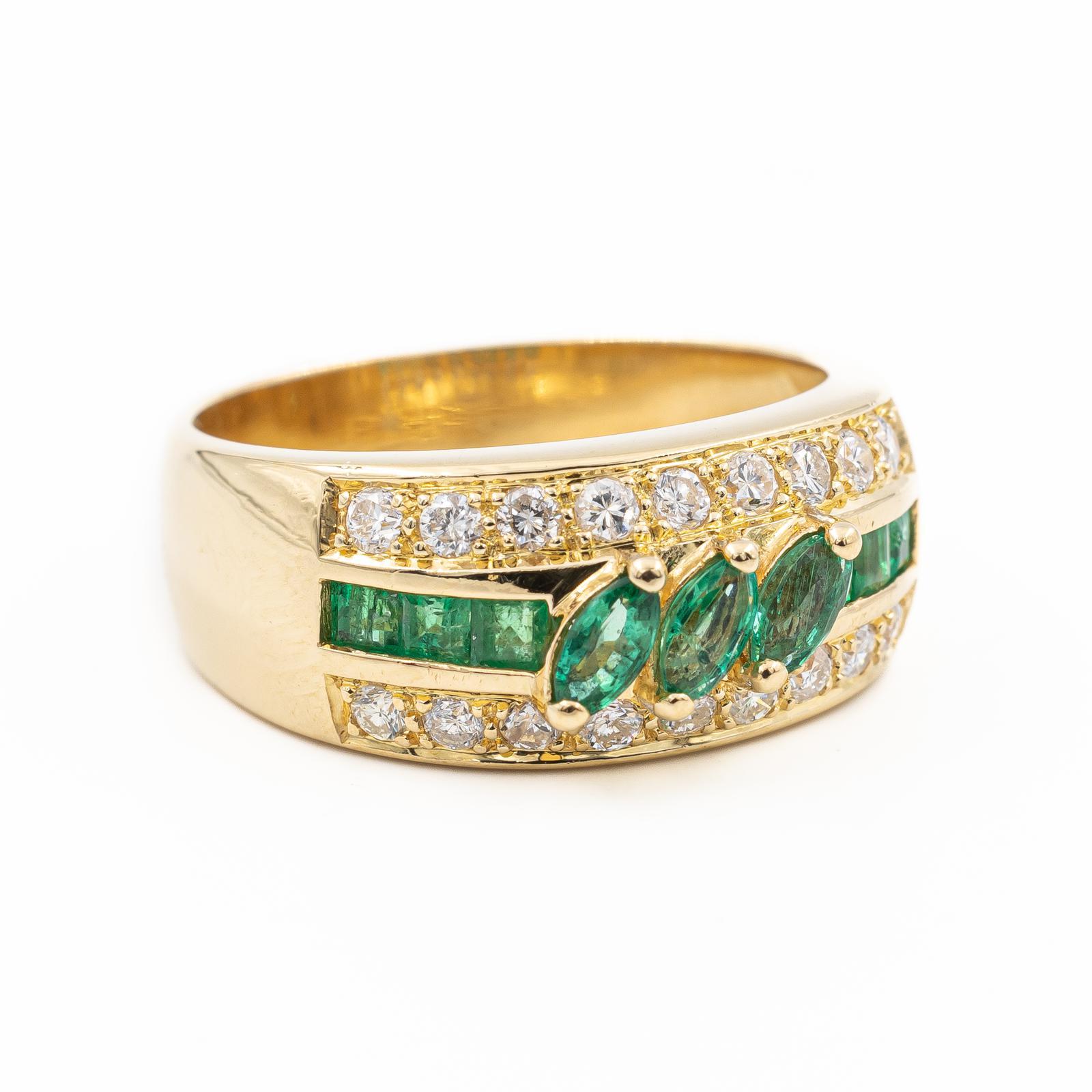 Marquise Cut Ring Yellow Gold Emerald