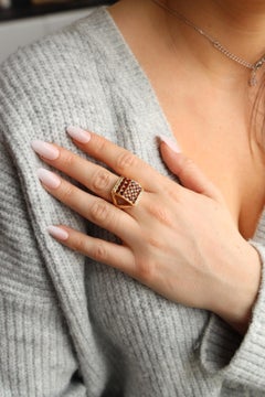 Ring Yellow Gold Garnet