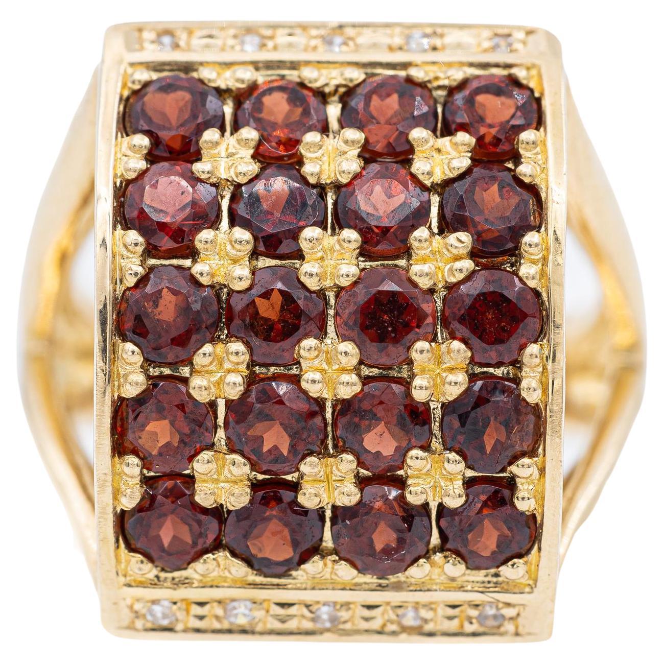 Ring Yellow Gold Garnet For Sale