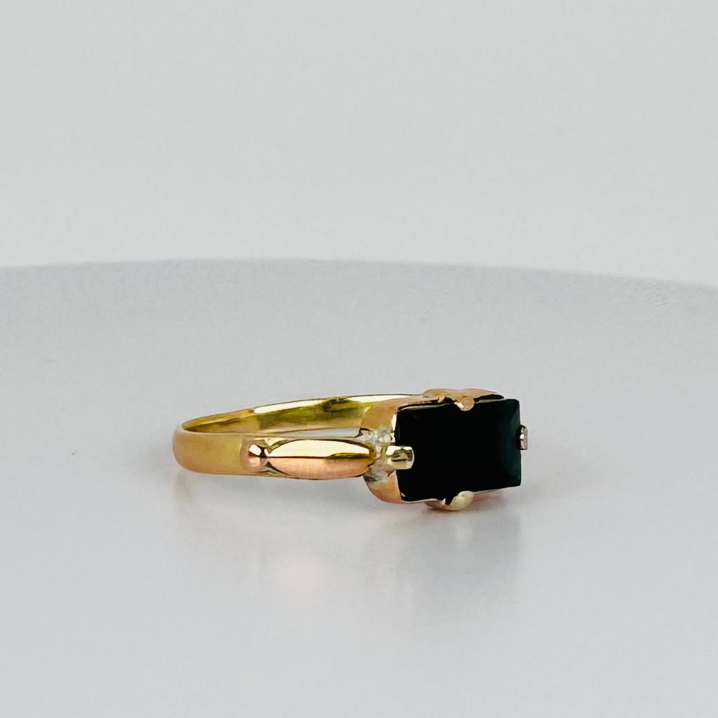 Ring yellow rose gold 18 carat with black natural tourmaline of 1.5 carat 3