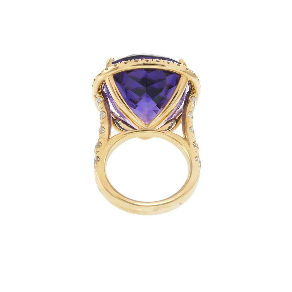 BagueBague en or jaune 14KT avec halo d'améthyste en forme de poire et de diamant en vente 1