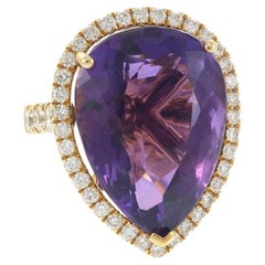 Ring14KT Yellow Gold Pear-Shaped Amethyst and Diamond Halo Ring