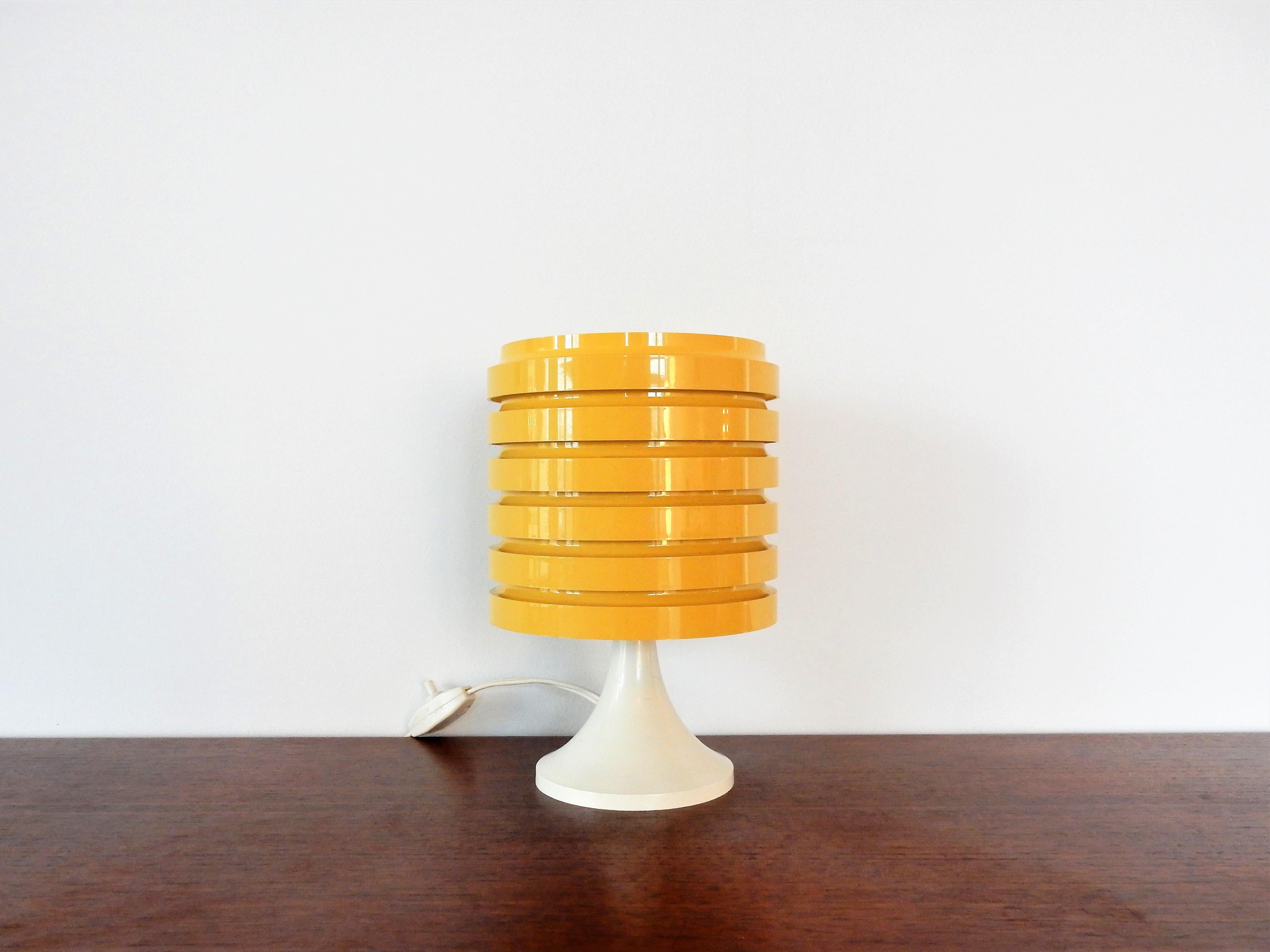 Mid-Century Modern 'Ringline' Table Lamp by Paul Boissevain for Merchant Adventurers, 1 Available For Sale
