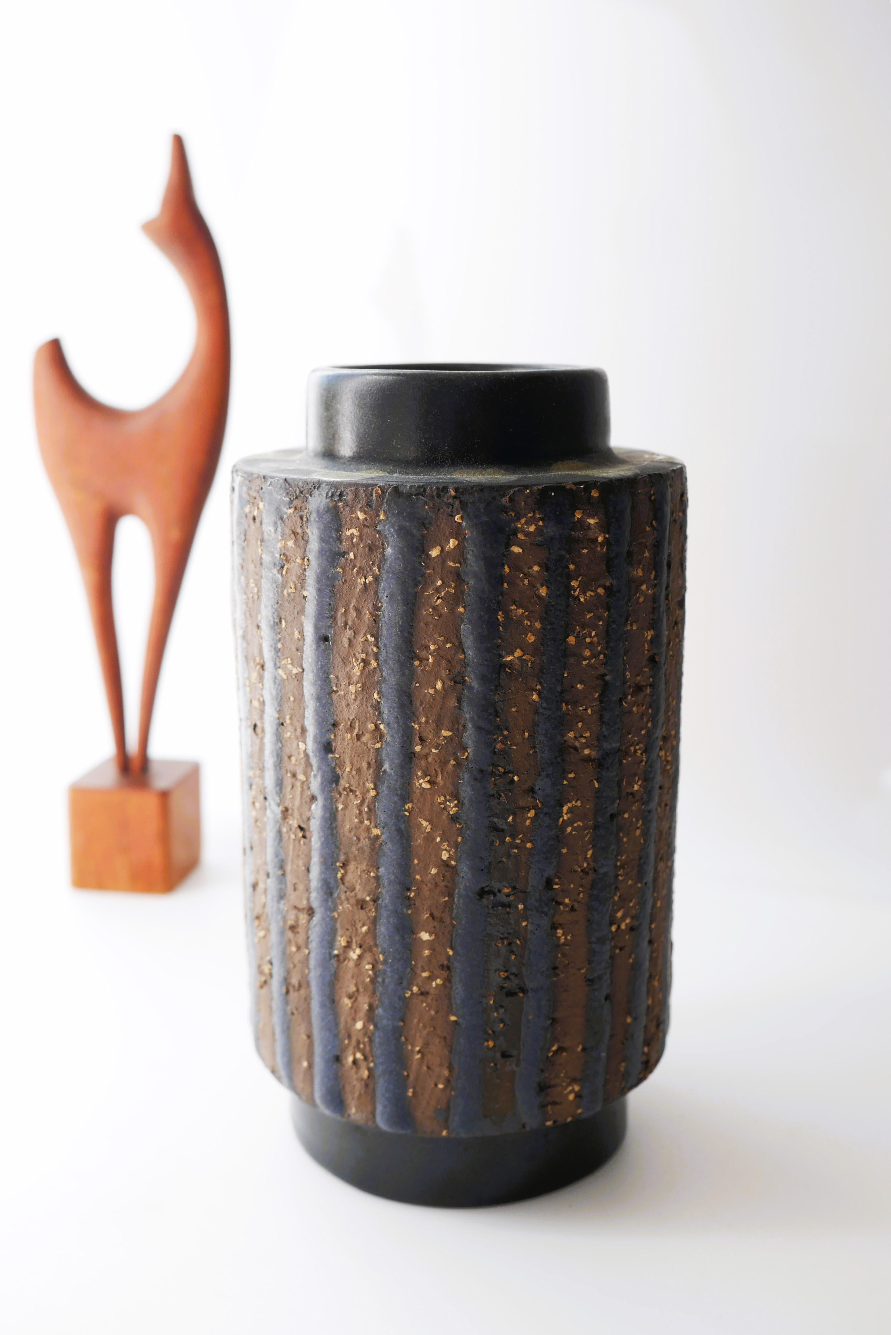 Ceramic 'Ringo' Vase by Mari Simmulson for Upsala Ekeby, Sweden For Sale