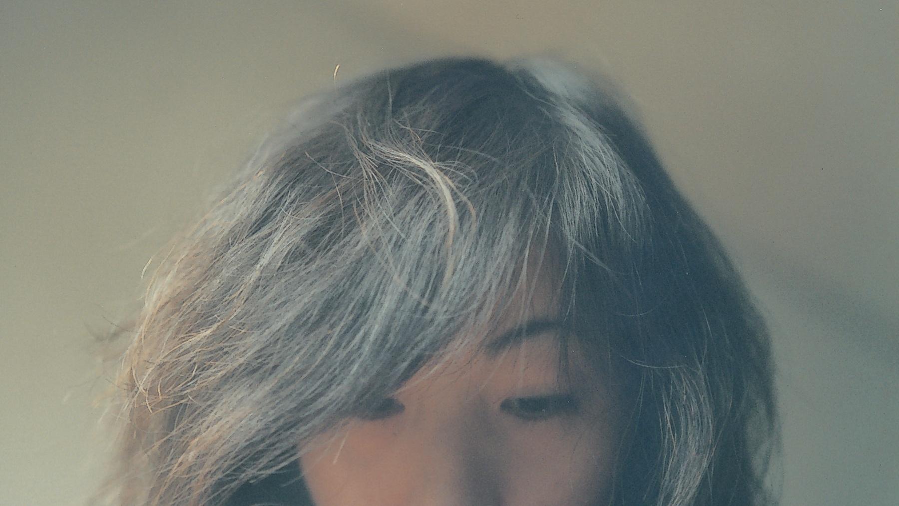 Ohne Titel, aus der Serie 'Cui Cui' - Rinko Kawauchi, Self-Portrait, Fotografie im Angebot 2