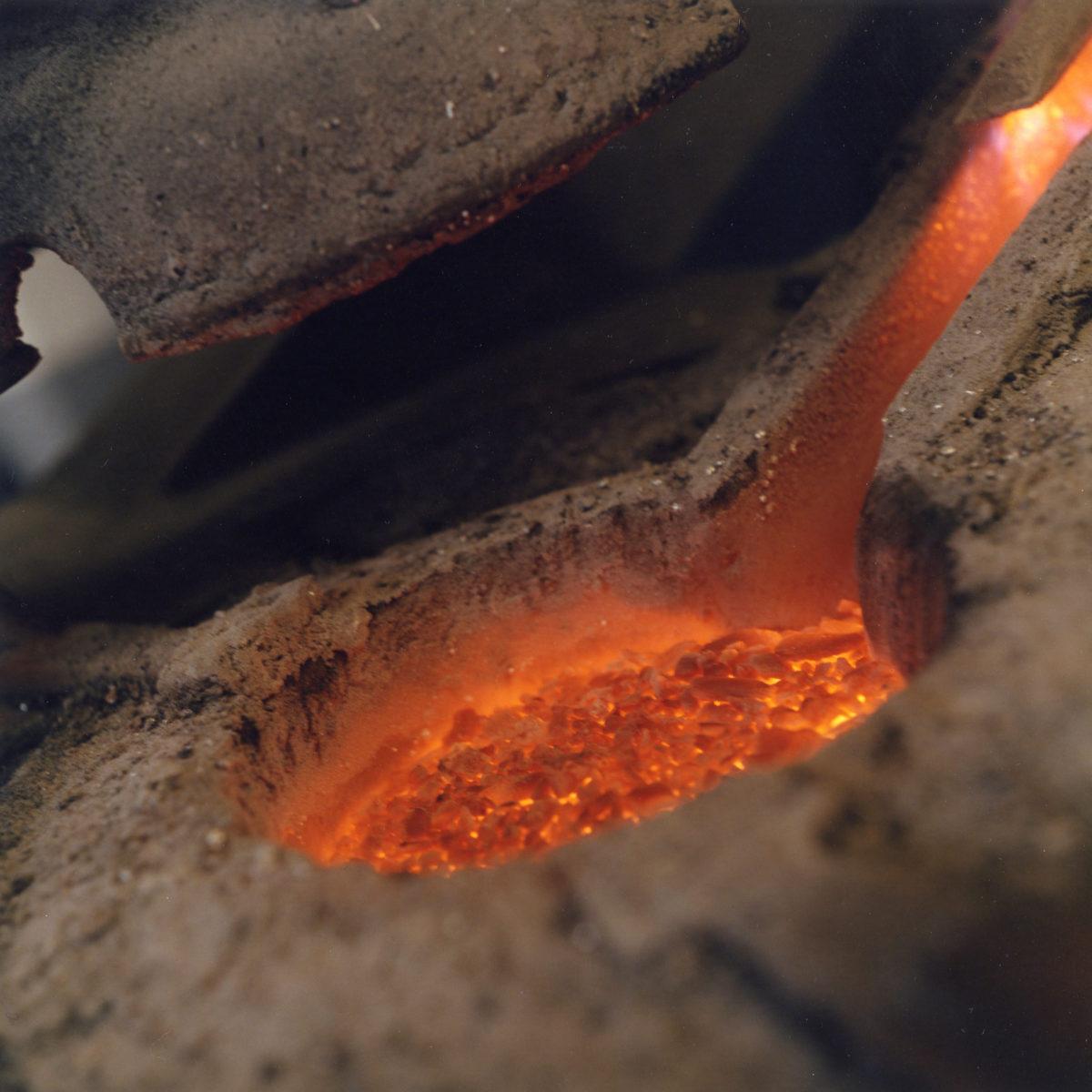 Color Photograph di Rinko Kawauchi - Senza titolo, dalla serie 
Search for the sun
 (Ricerca del sole)