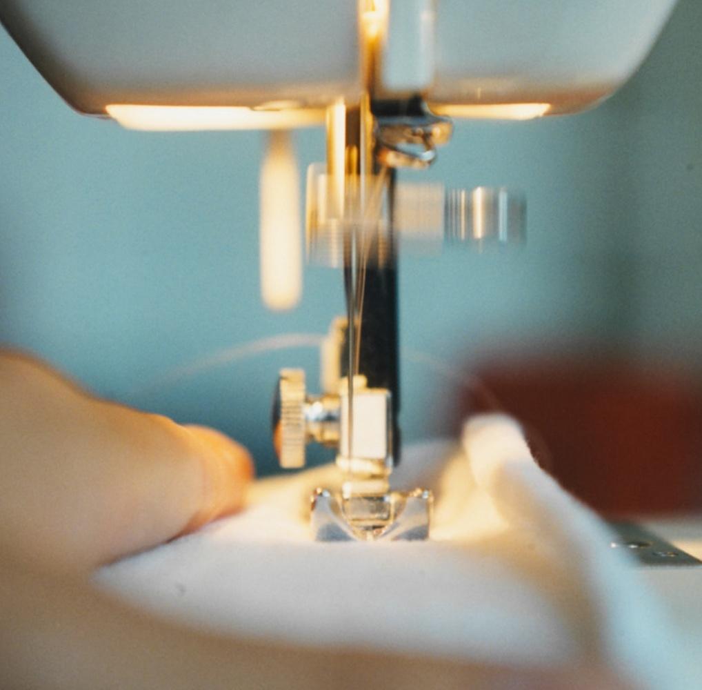 Untitled, from the series 'Utatane' – Rinko Kawauchi, Japanese, Sewing, Close-Up For Sale 2