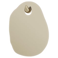 "Rino" Miroir contemporain à face argentée avec suspension en laiton coulé