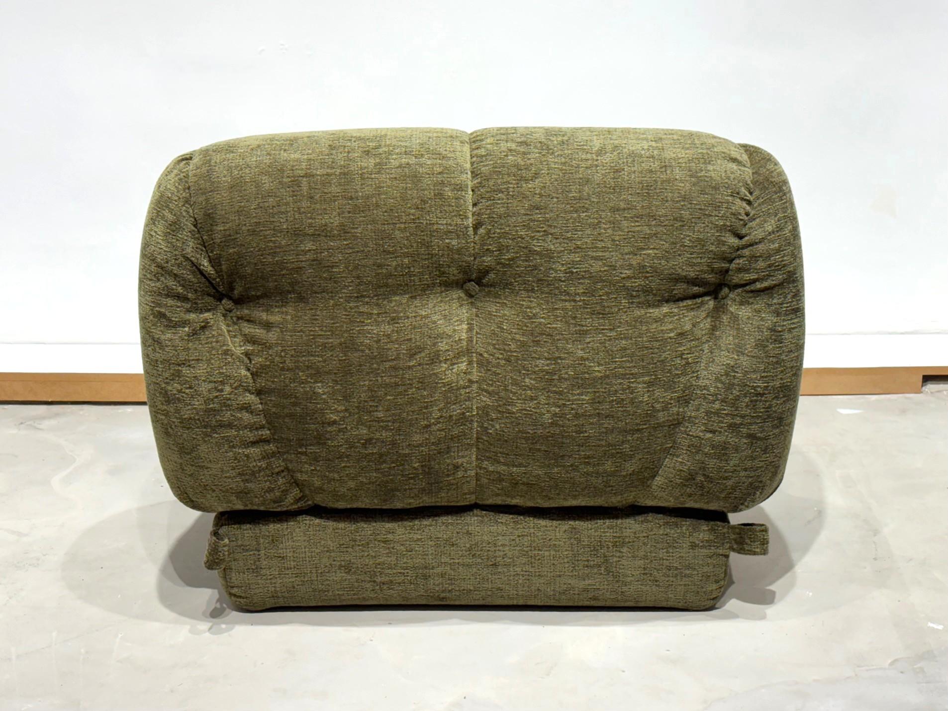 Canapé d'angle Rino Maturi modèle Nuvolone 1970 Excellent état - En vente à PARIS, FR