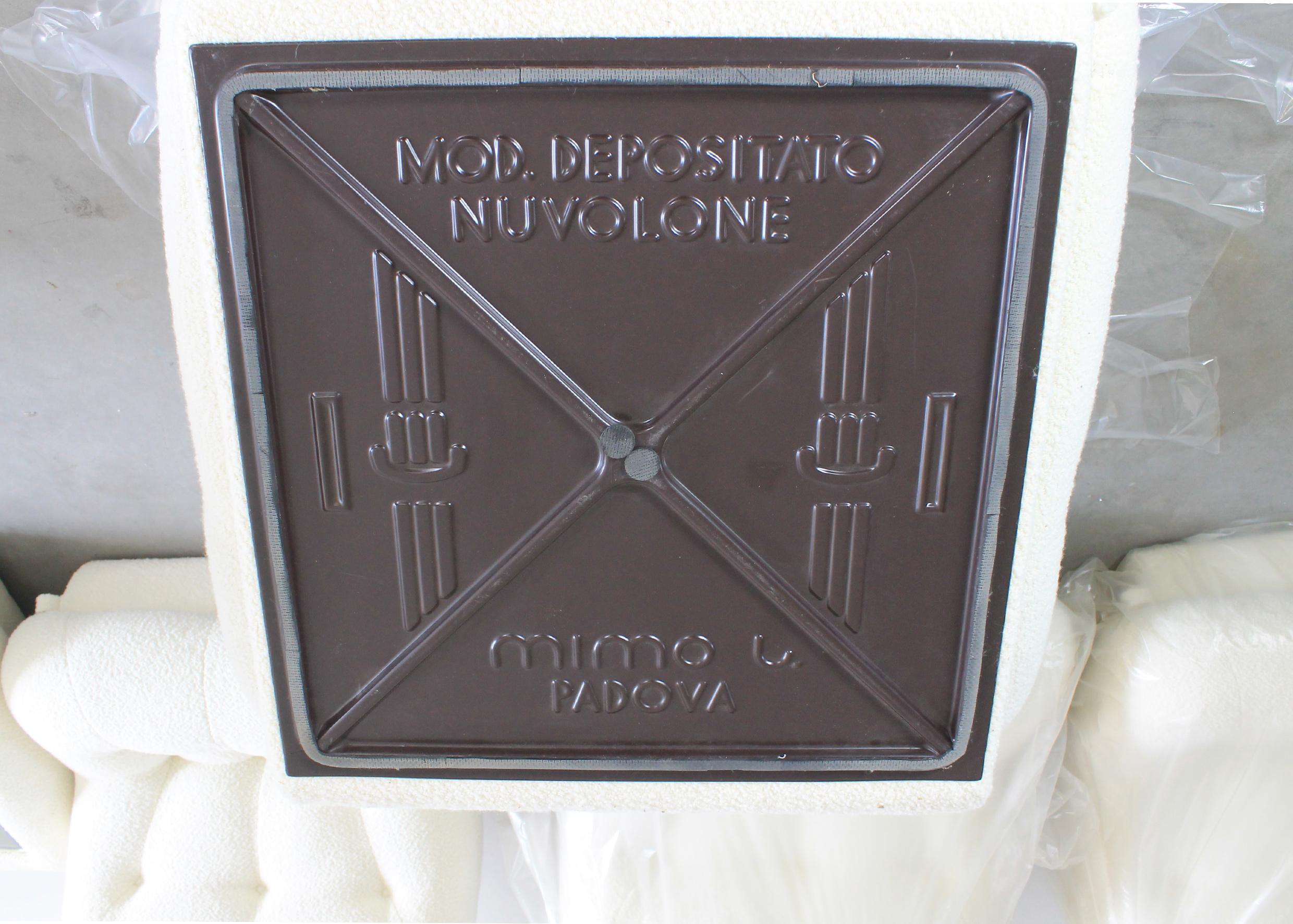 Set da soggiorno Rino Maturi Nuvolone in Boucle Bianco di MIMO Padova 1970s Italy In condizioni ottime in vendita a Montecatini Terme, IT