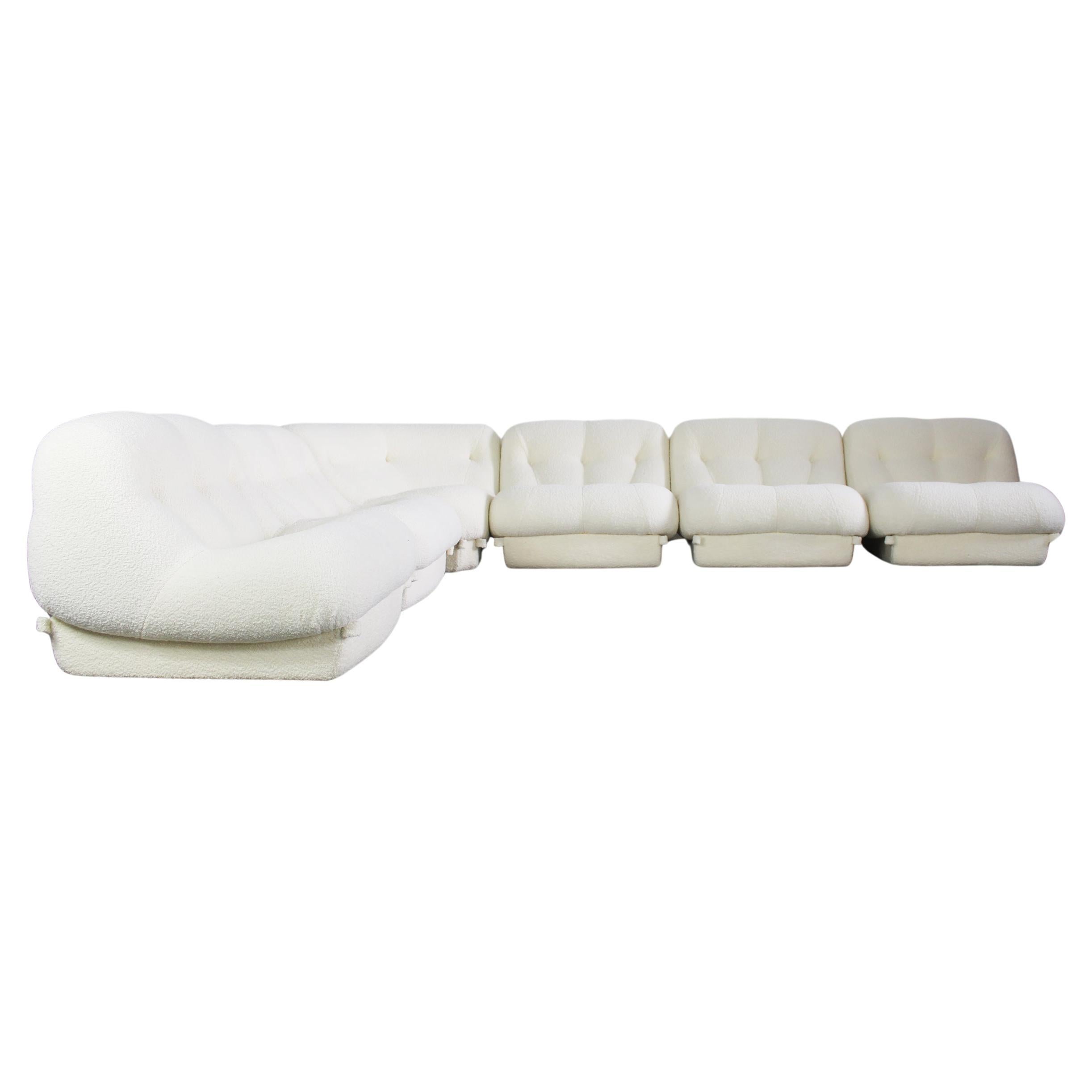 Ensemble de salon Nuvolone Rino Maturi en bouclette blanche de MIMO Padova, Italie, années 1970