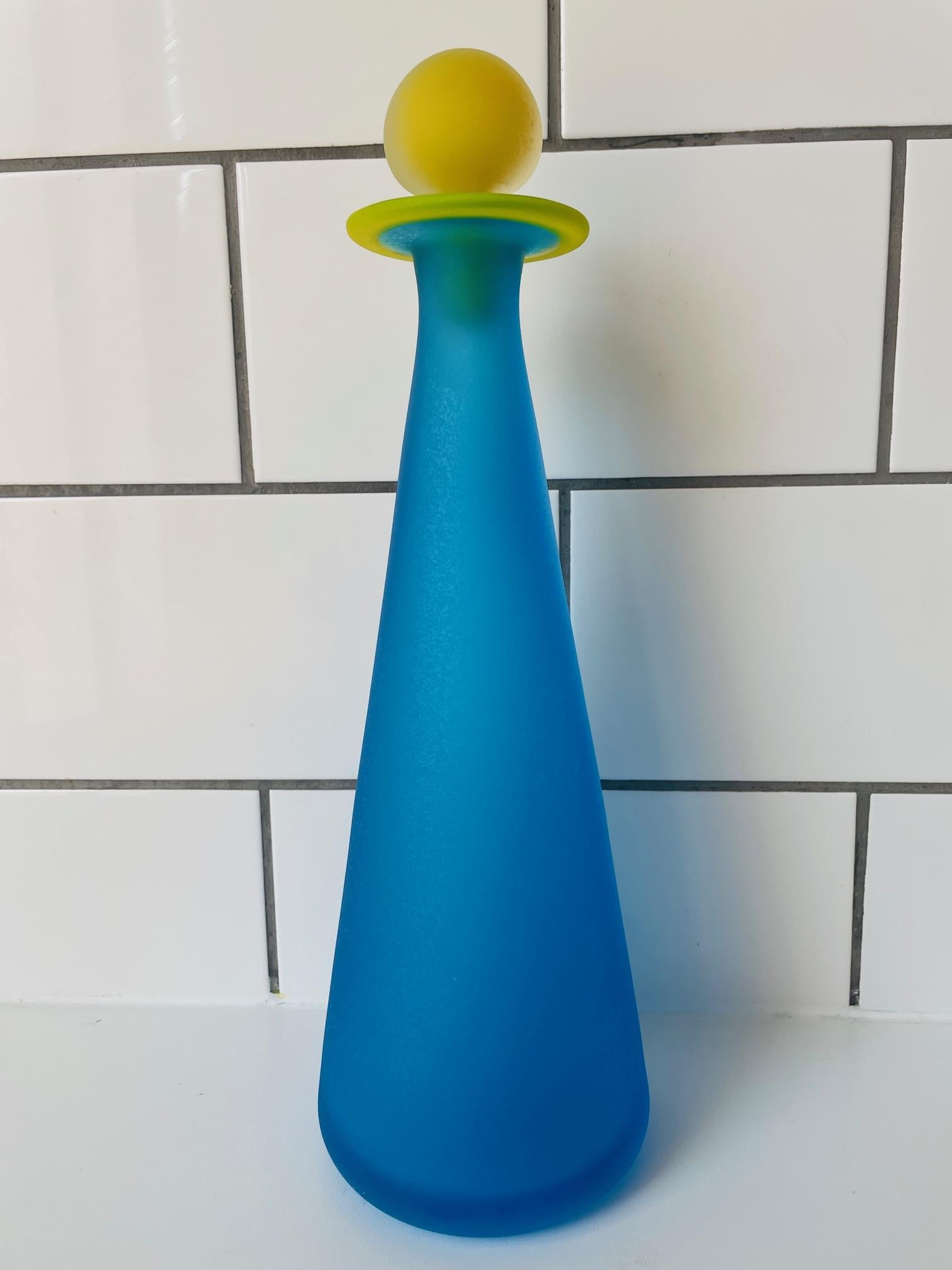Rino Tagliapietra Murano glass vase / bottle. Vetri d'Arti. Satined glass Murano For Sale 2