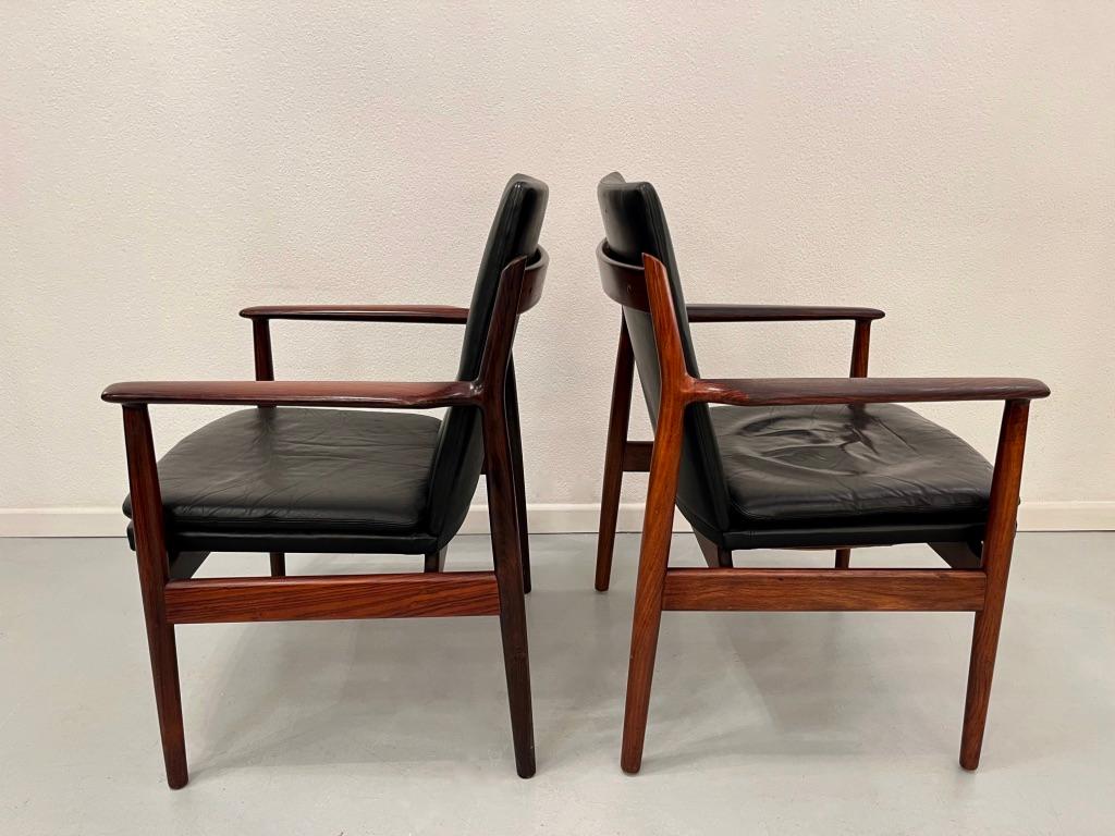 Mid-20th Century Rio Rosewood & Leather Model 431 Lounge Chairs Set by Arne Vodder, Denmark 1950s For Sale