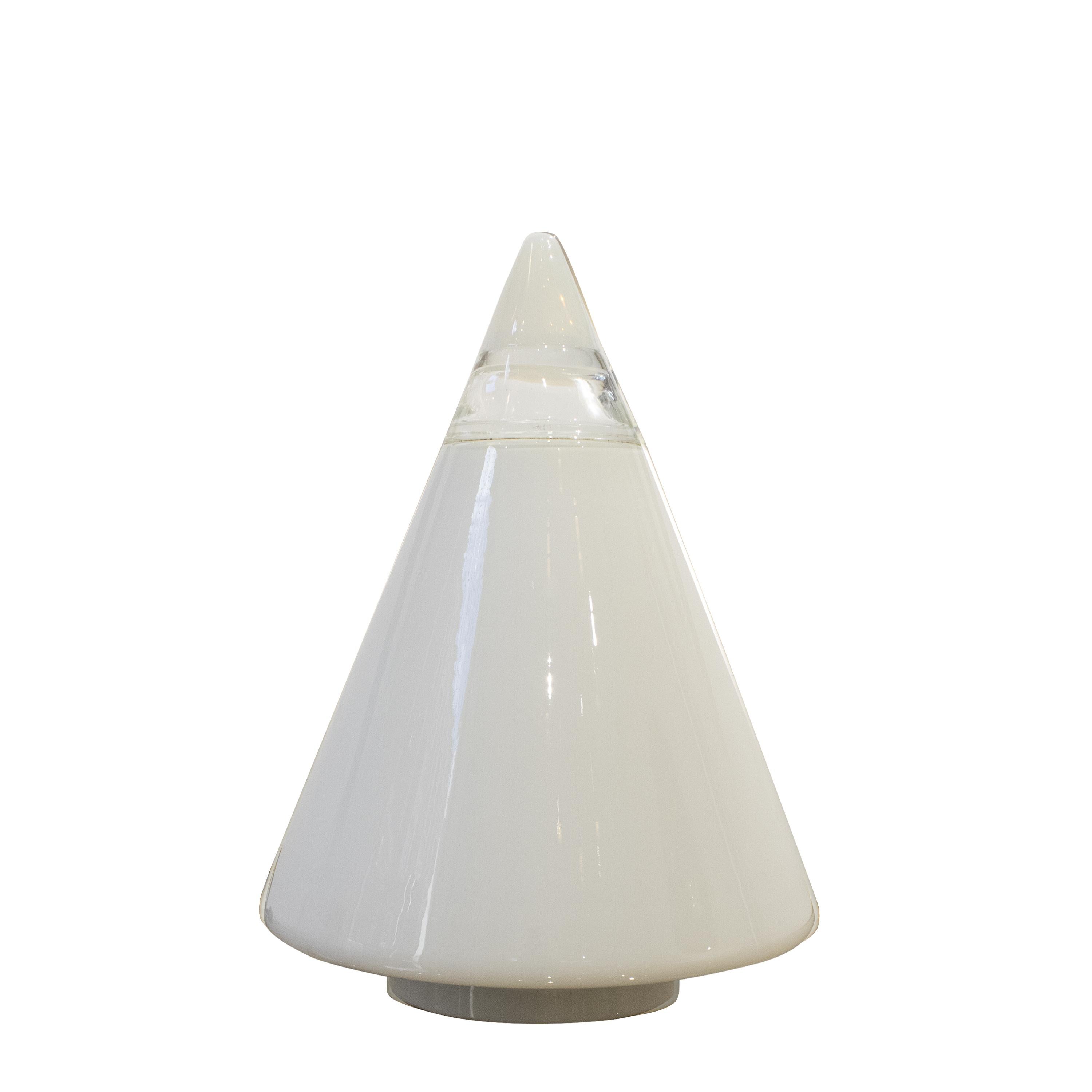 Mid-century-modern Italian `` Rio´´ table Lamp, designed by Giusto Toso. It consists of a handblown opaline glass cone shade with an orange crystal top, supported by a white lacquered aluminum base.

Born in Murano in 1939, Giusto Toso's lights are