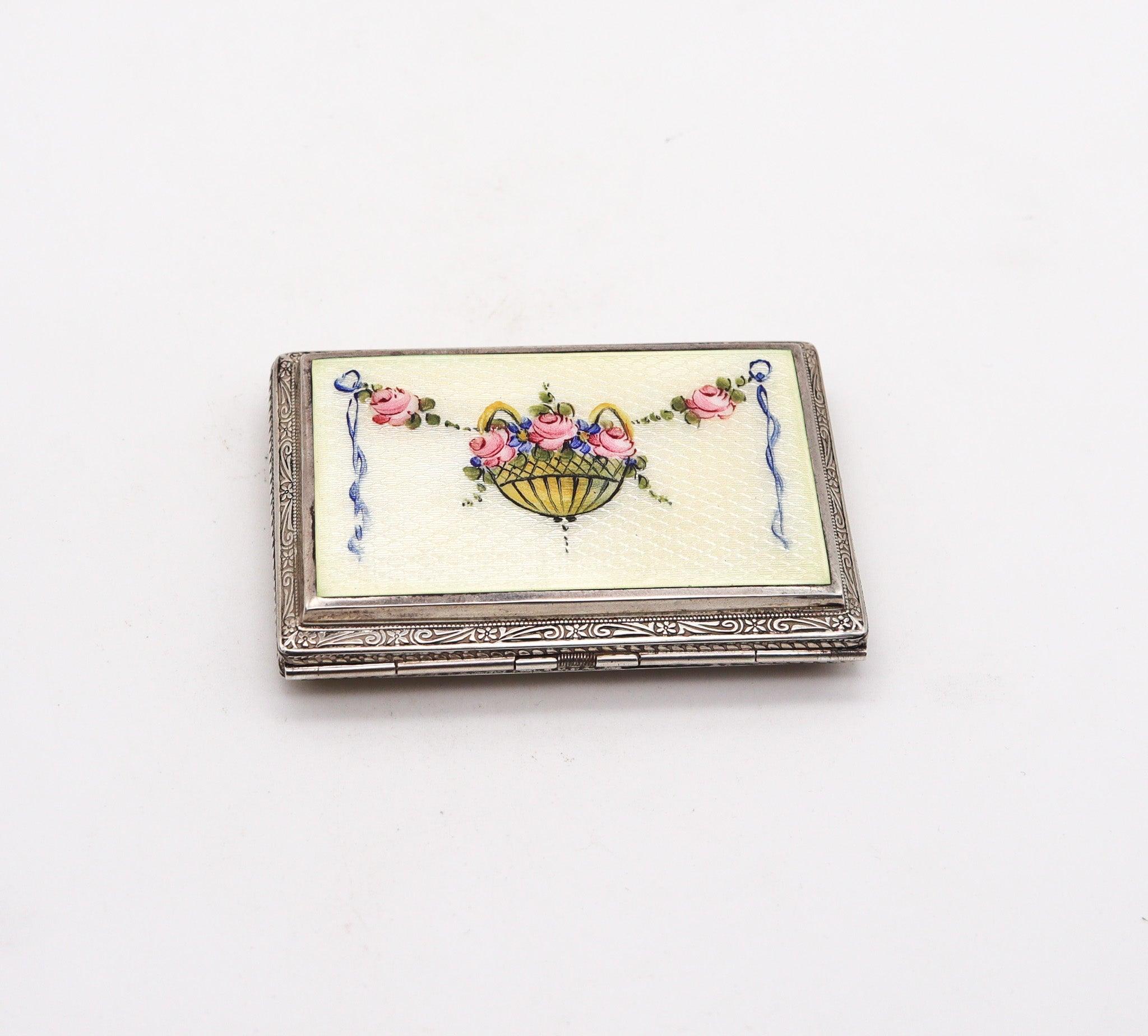 Art déco RIPLEY & GOWAN 1920 Art Deco Guilloche Enamel Box In .925 Sterling Silver en vente