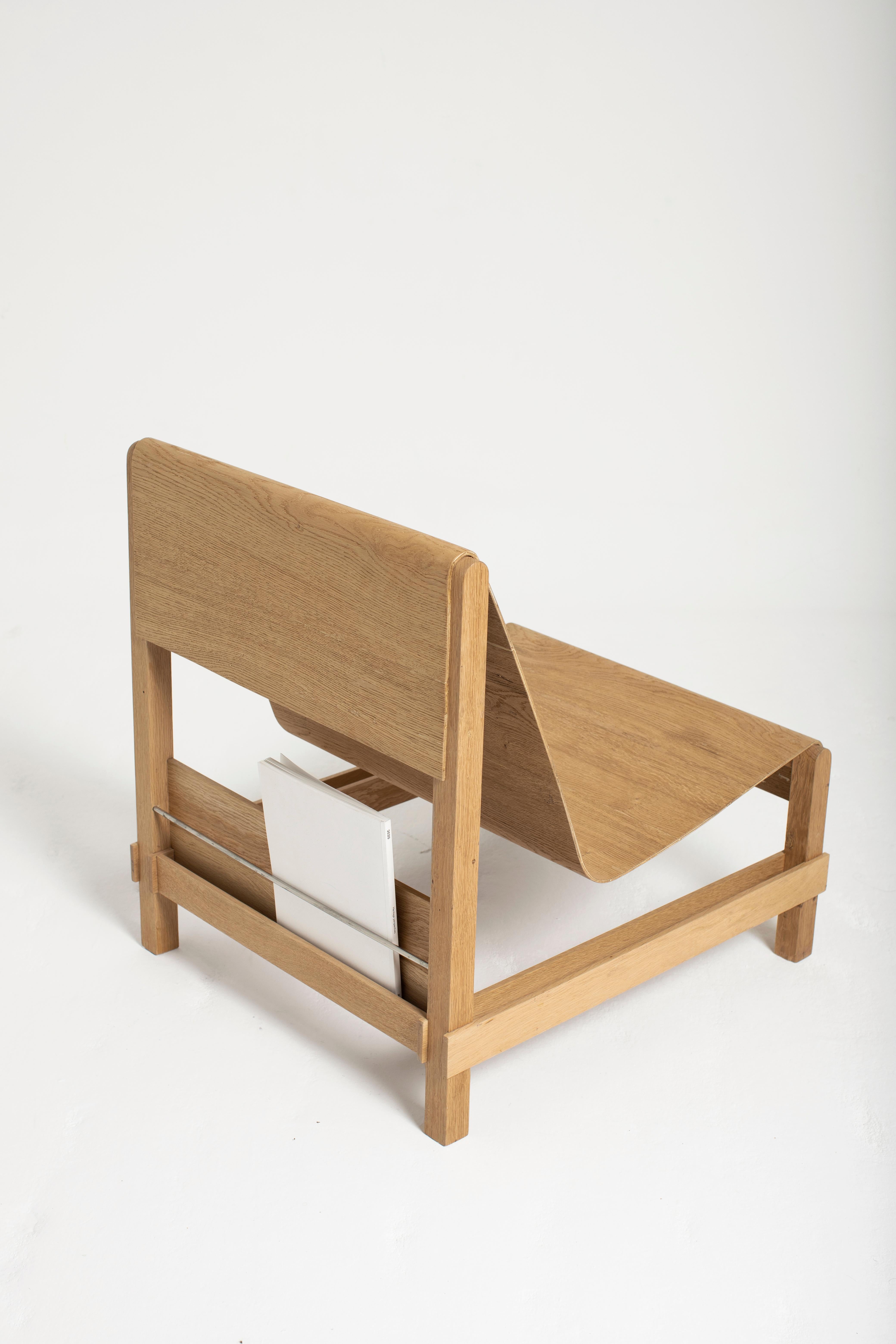 Turkish Ripple Armchair Reflecting Contemporary and Modern Look in Natural Oak For Sale