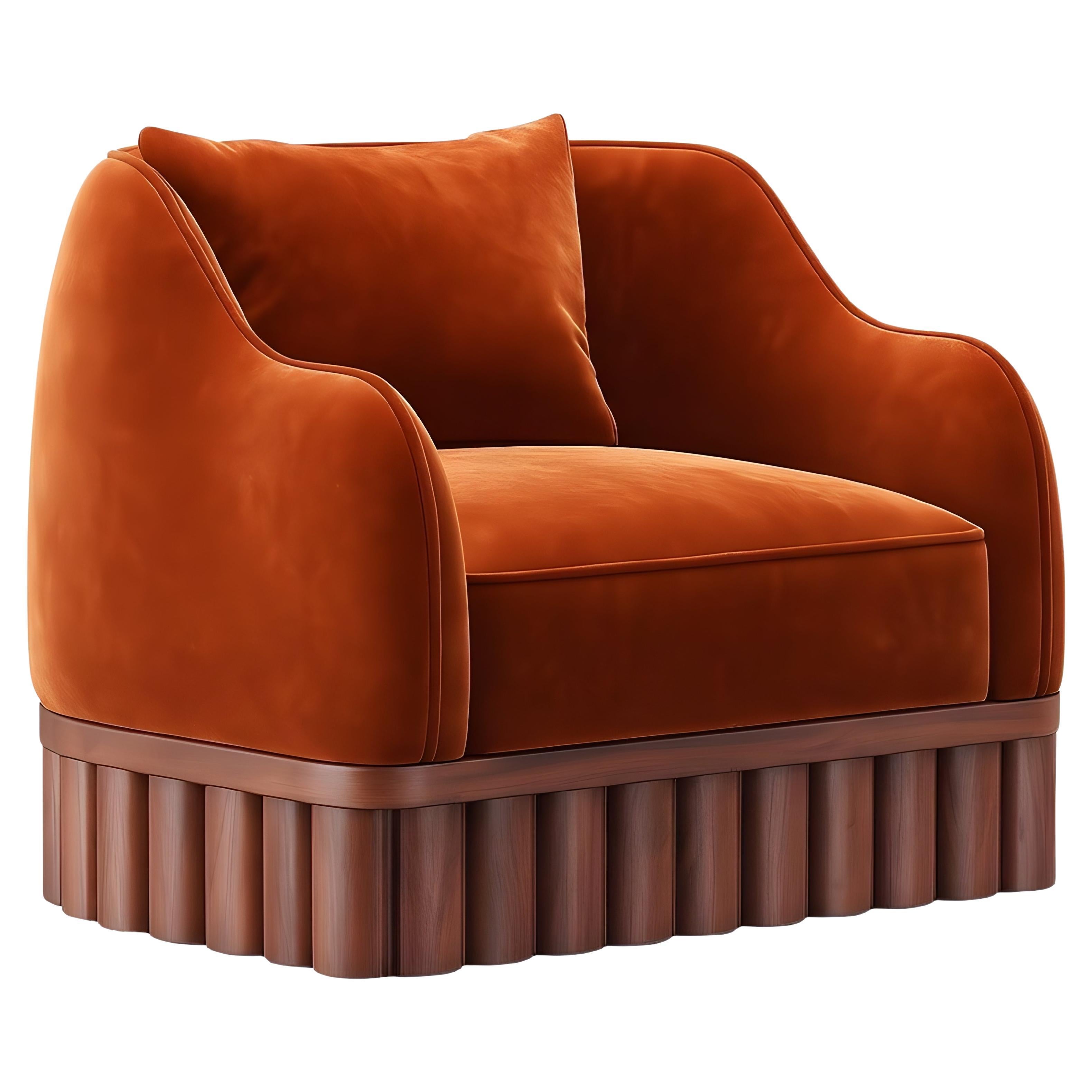 Poltrona Ripple - Silhouette curva con base scultorea in legno intagliato