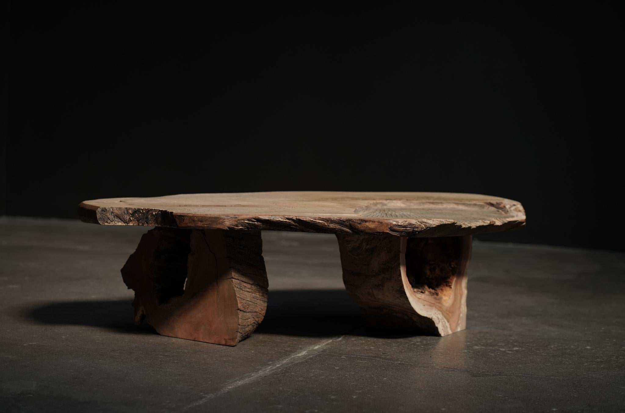 Live Edge Teak Root Coffee Table with Organic Wood Slab Top
Made in Japan