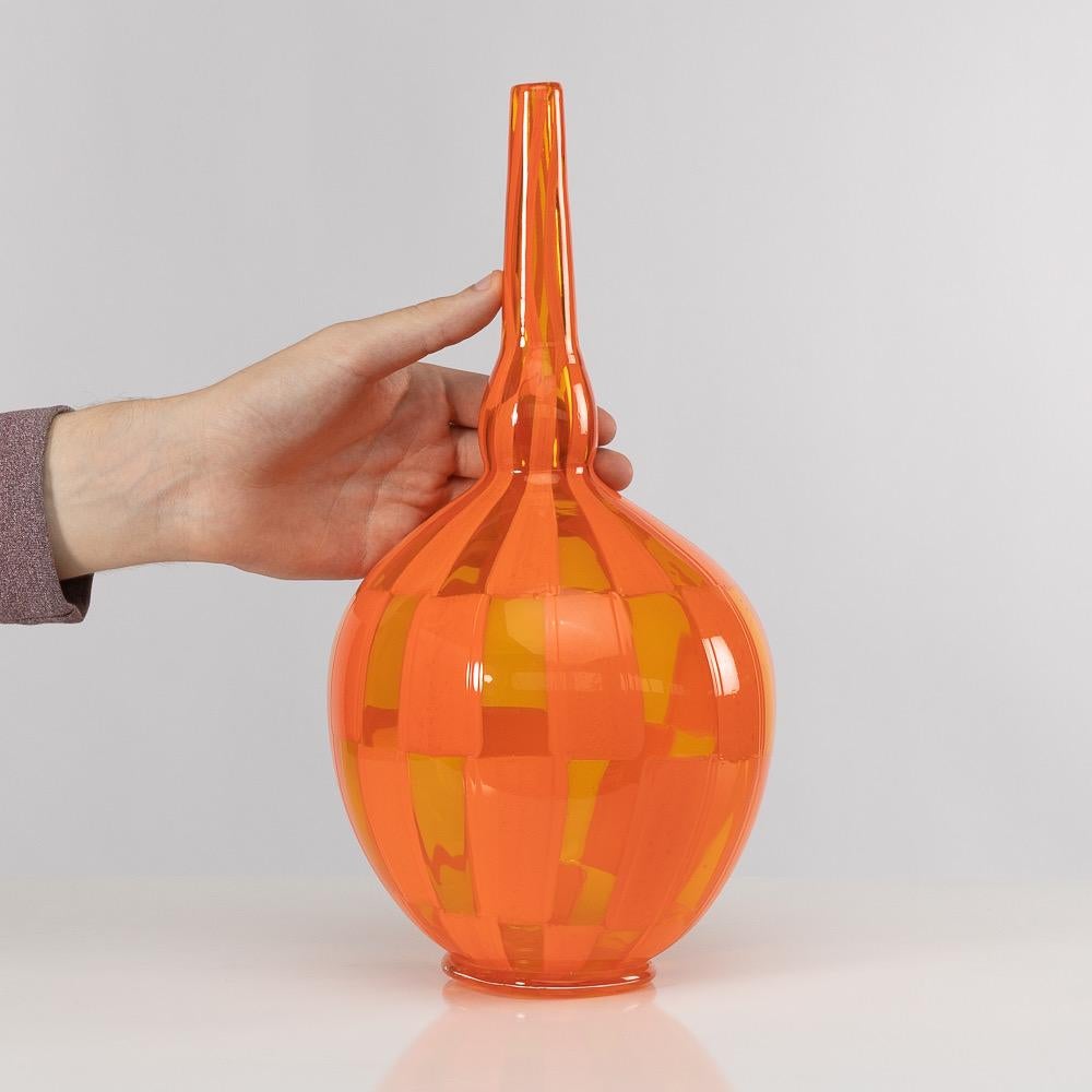 Large “Riquadri” vase designed and manufactured by the Barovier and Toso studio in 1999.
This vase takes its inspiration from a historical model of the 