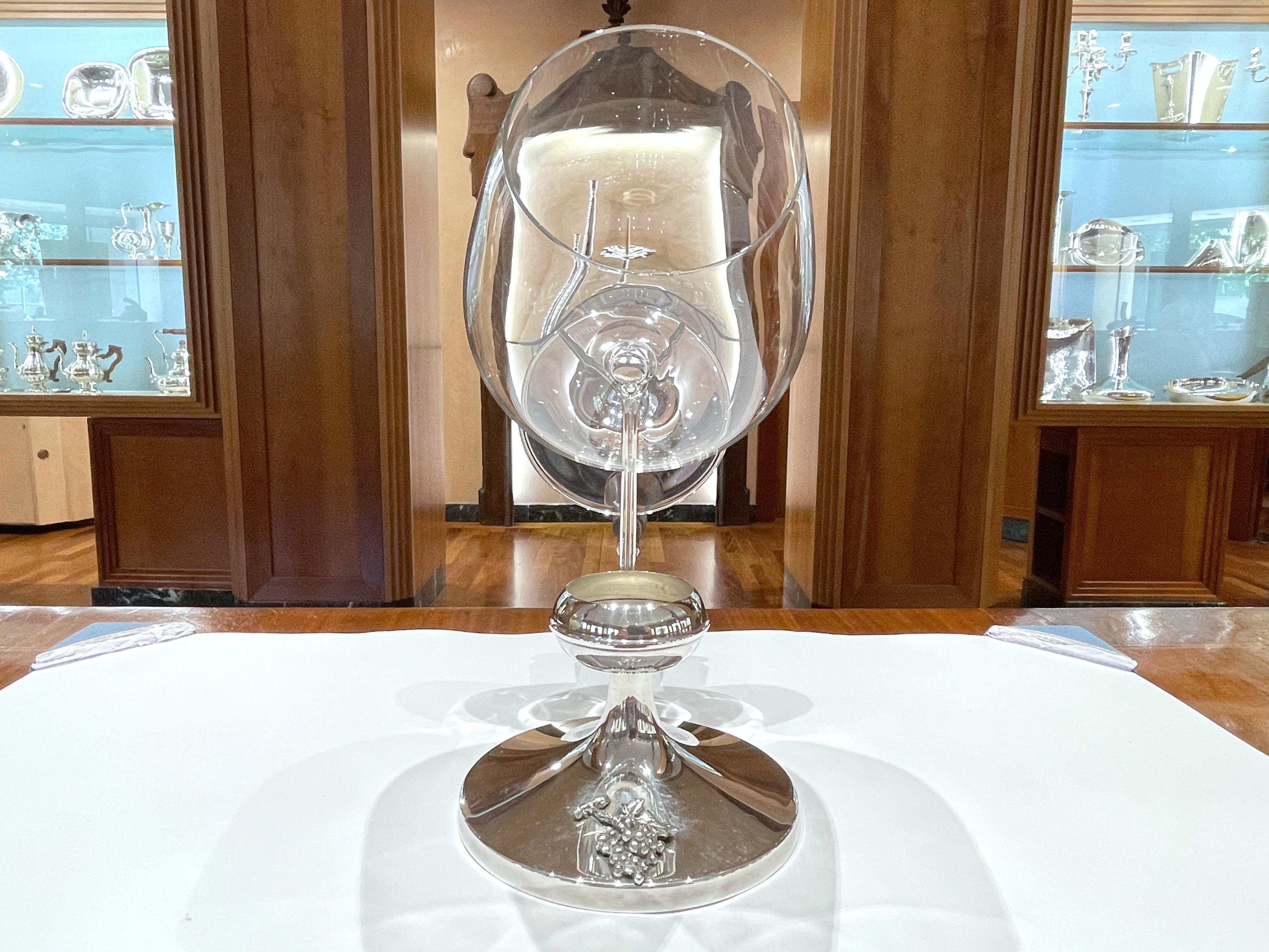 Contemporary Cognac and brandy heater in 925 sterling silver For Sale
