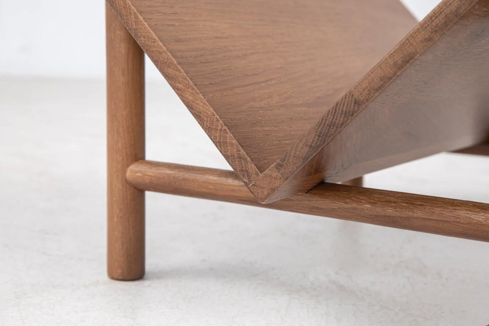 Librero Rise de Sun at Six, Librero o estantería minimalista Siena de madera en Nuevo estado para la venta en San Jose, CA