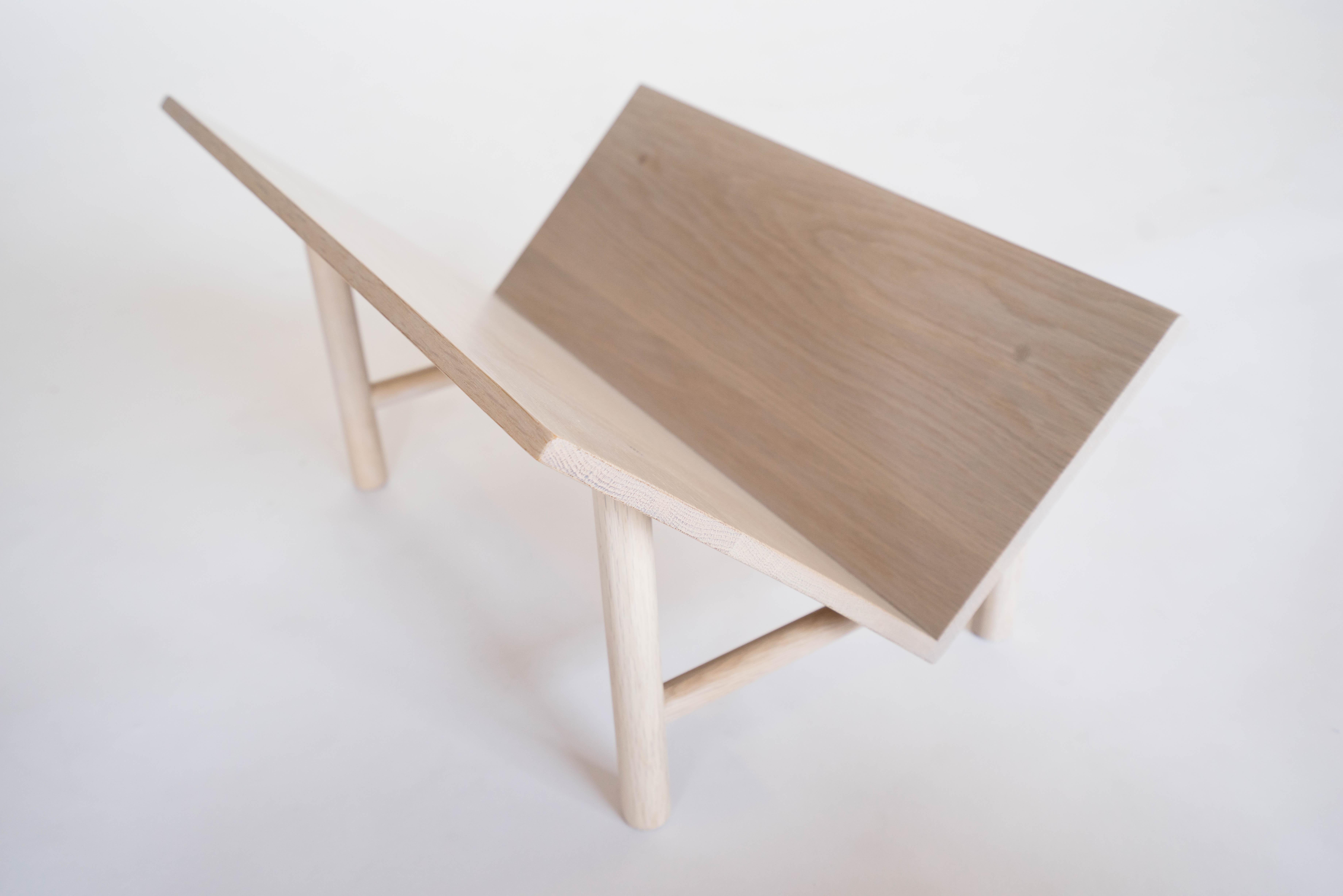 Librero Rise de Sun at Six, Librero o estantería minimalista Siena de madera en venta 2
