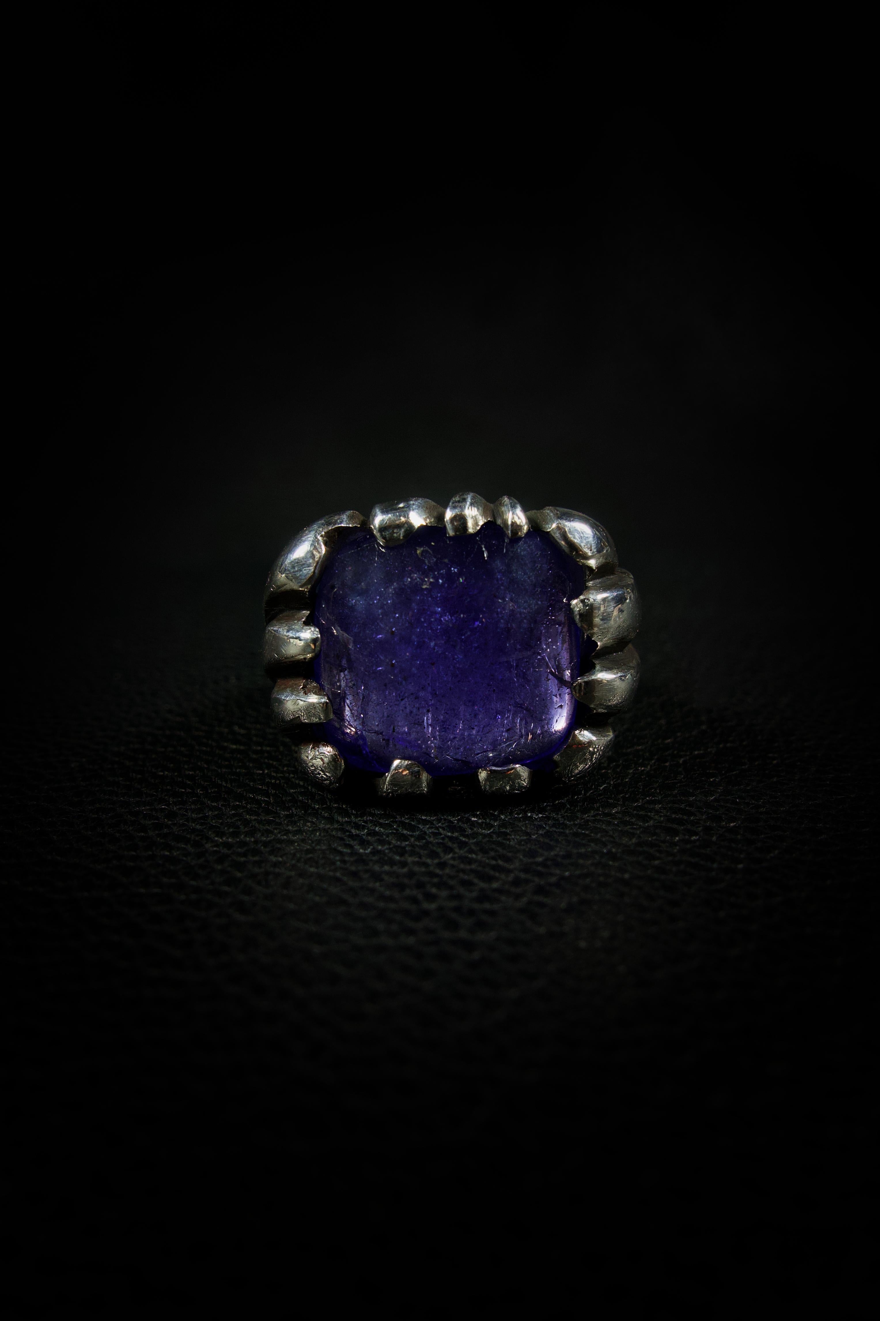 Rise is a one-of-a-kind handmade ring by Ken Fury that is hand-carved and cast in sterling silver.

Stone: Natural Tanzanite

Stone size: 11mm x 10mm

Ring size: 9