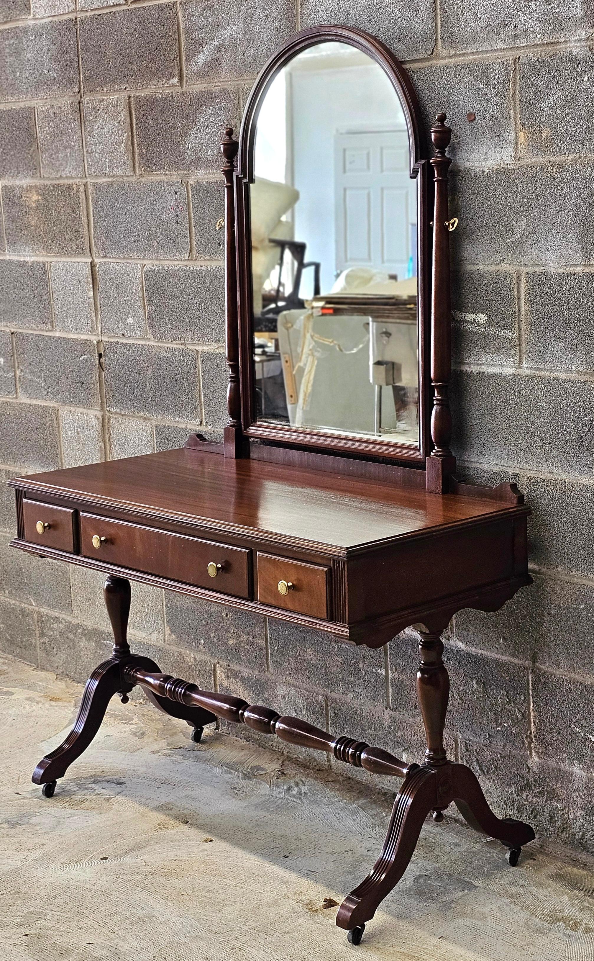 Rishel Furniture Mahogany Rolling Stretcher Mirrored Vanity Dressing Table In Good Condition In Germantown, MD