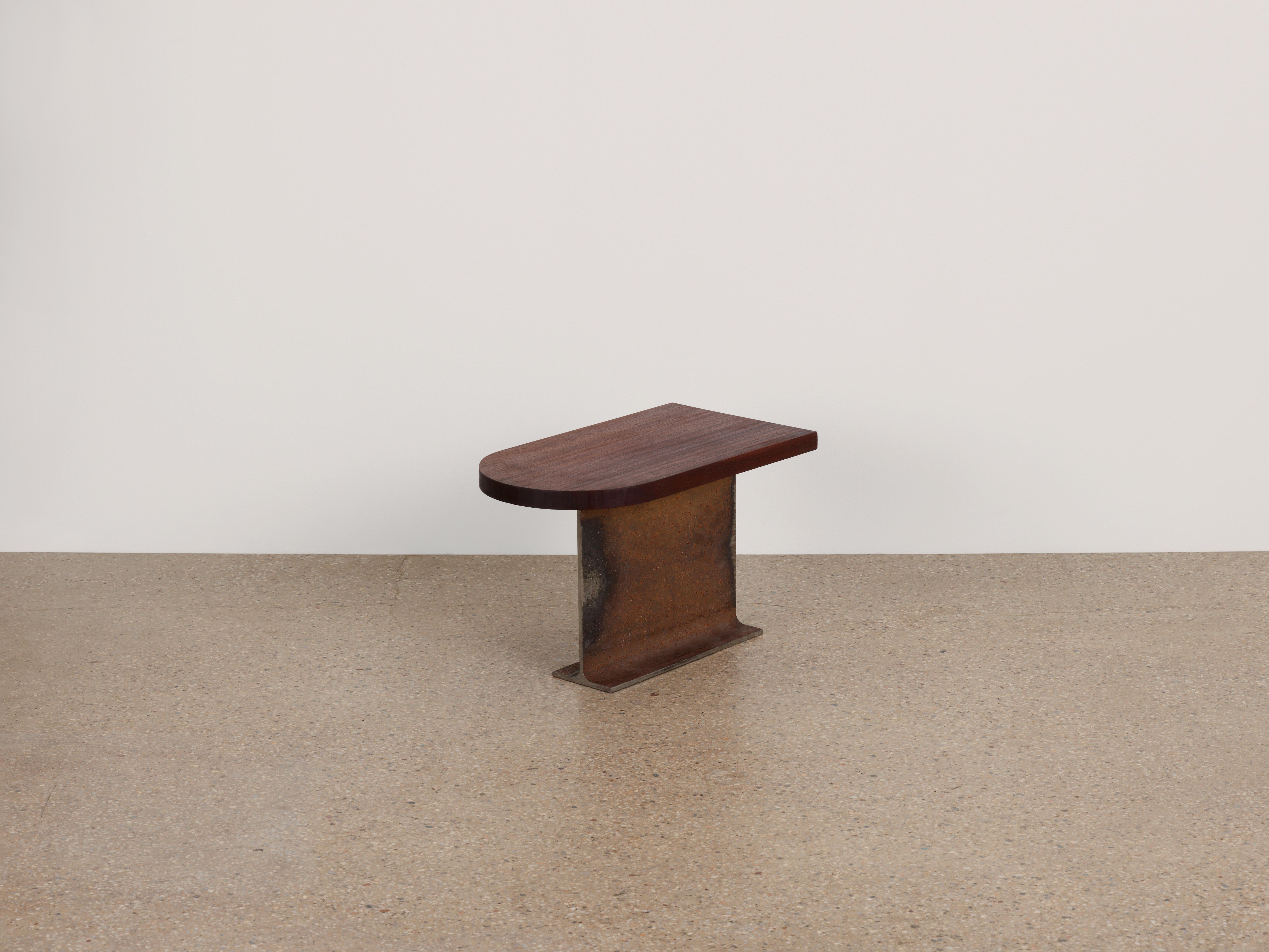 Riso Side Table by Umberto Bellardi Ricci For Sale 3