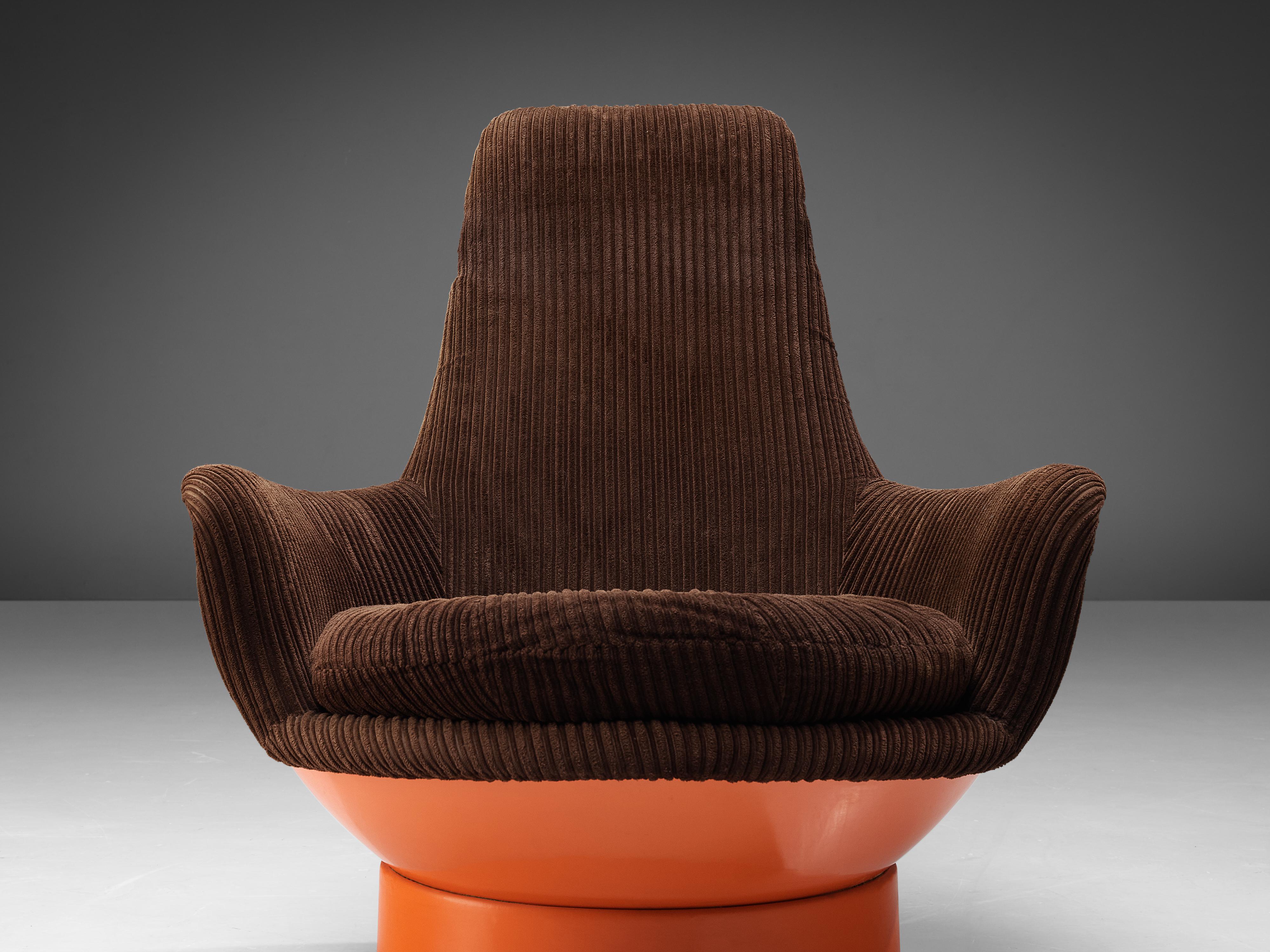 Mid-Century Modern Risto Halme for Peem Oy Lounge Chair Model Tina in Fiberglass