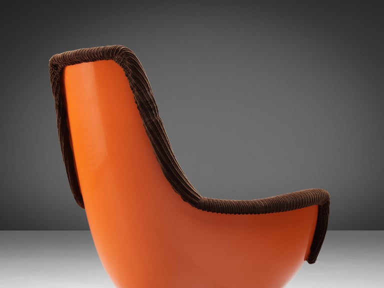 Risto Halme for Peem Oy Lounge Chair Model Tina in Fiberglass For Sale 1