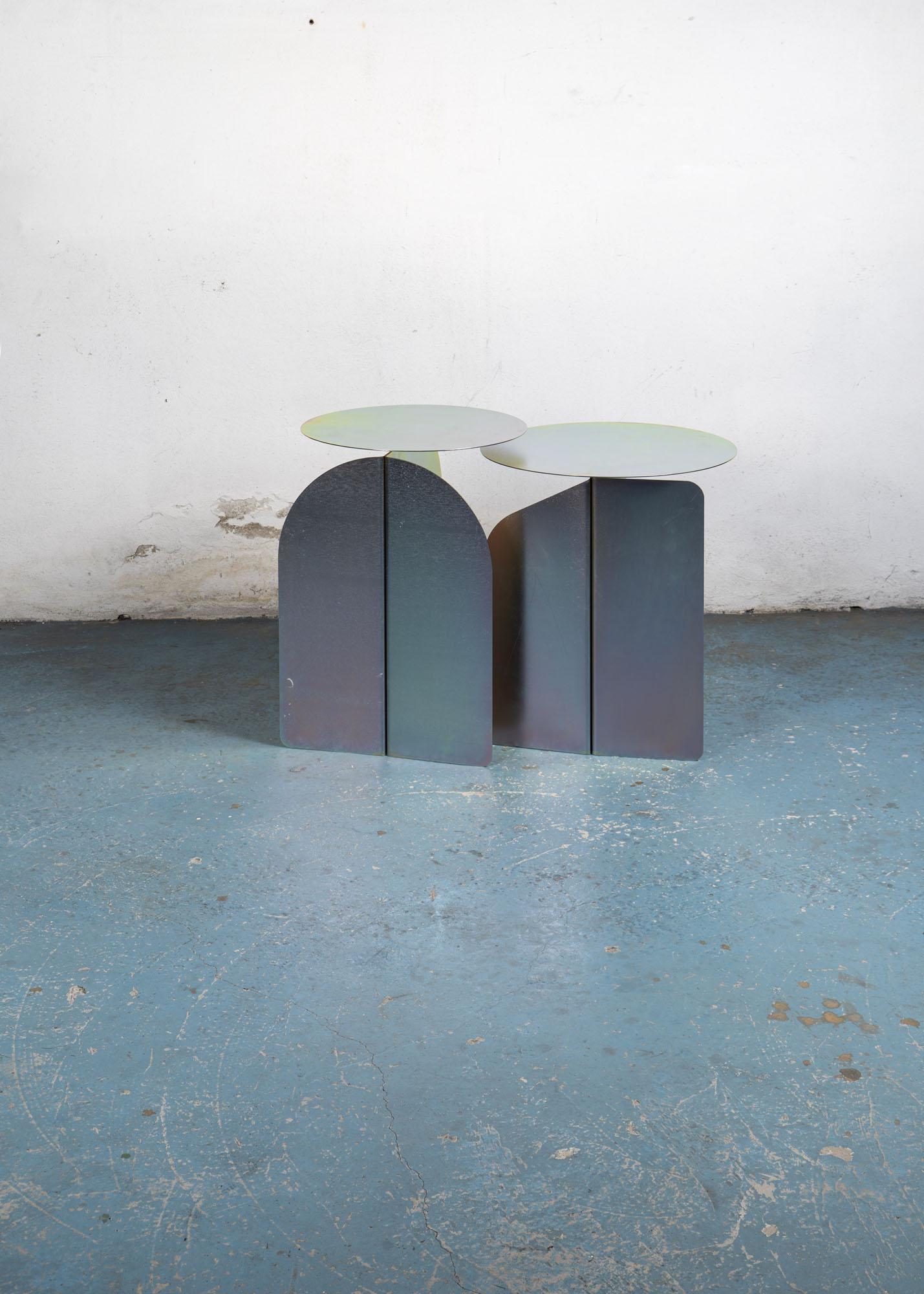 Risvolto 03 Mesas arco iris de metal fabricadas en Italia por Enrico Girotti en venta 1