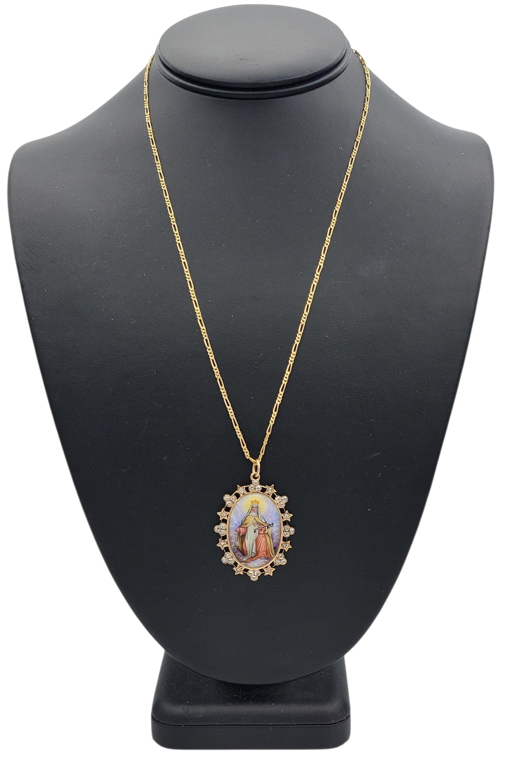 Collar Colgante de Diamantes Santa Católica Rita de Cascia en Oro Amarillo de 14 Kilates en venta 5