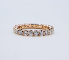 Ritani 1.25 Carat Round Brilliant Cut Diamond 18 Karat Gold Eternity Band Ring