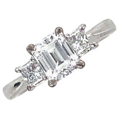 Ritani Emerald Cut Diamond 18 Karat White Gold Engagement Ring GIA Certified