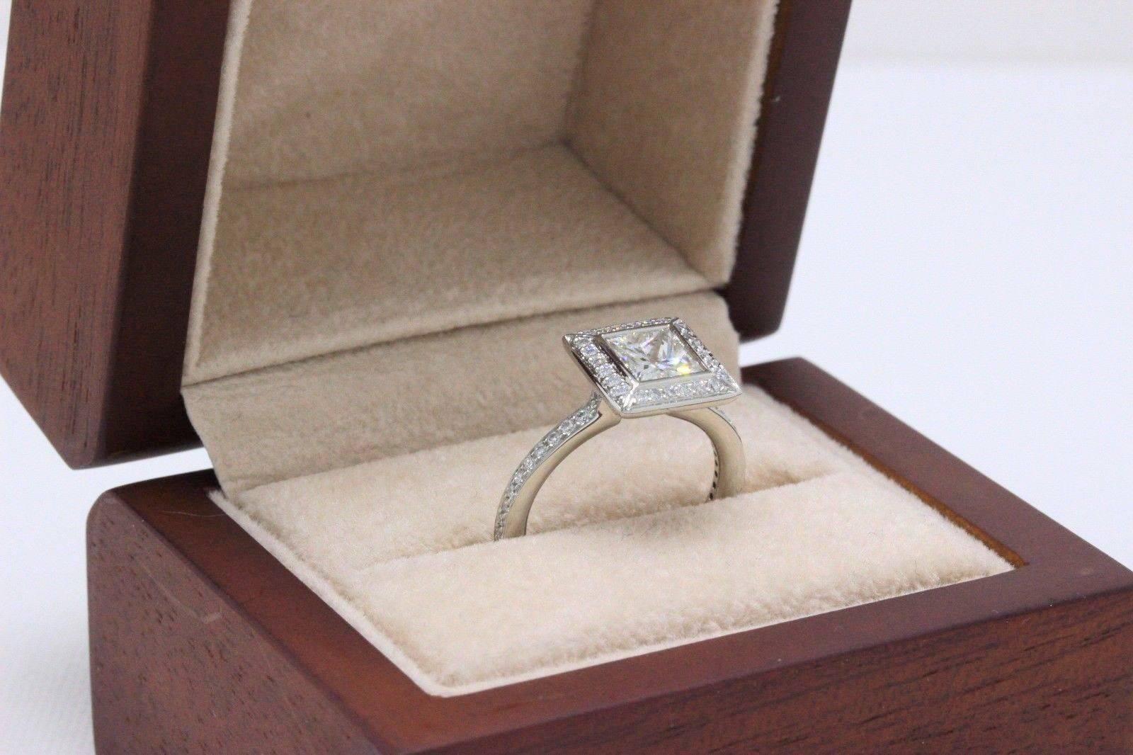 Ritani Endless Love Princess Diamond Ring 1.70 Carat H VS1 in Platinum For Sale 3