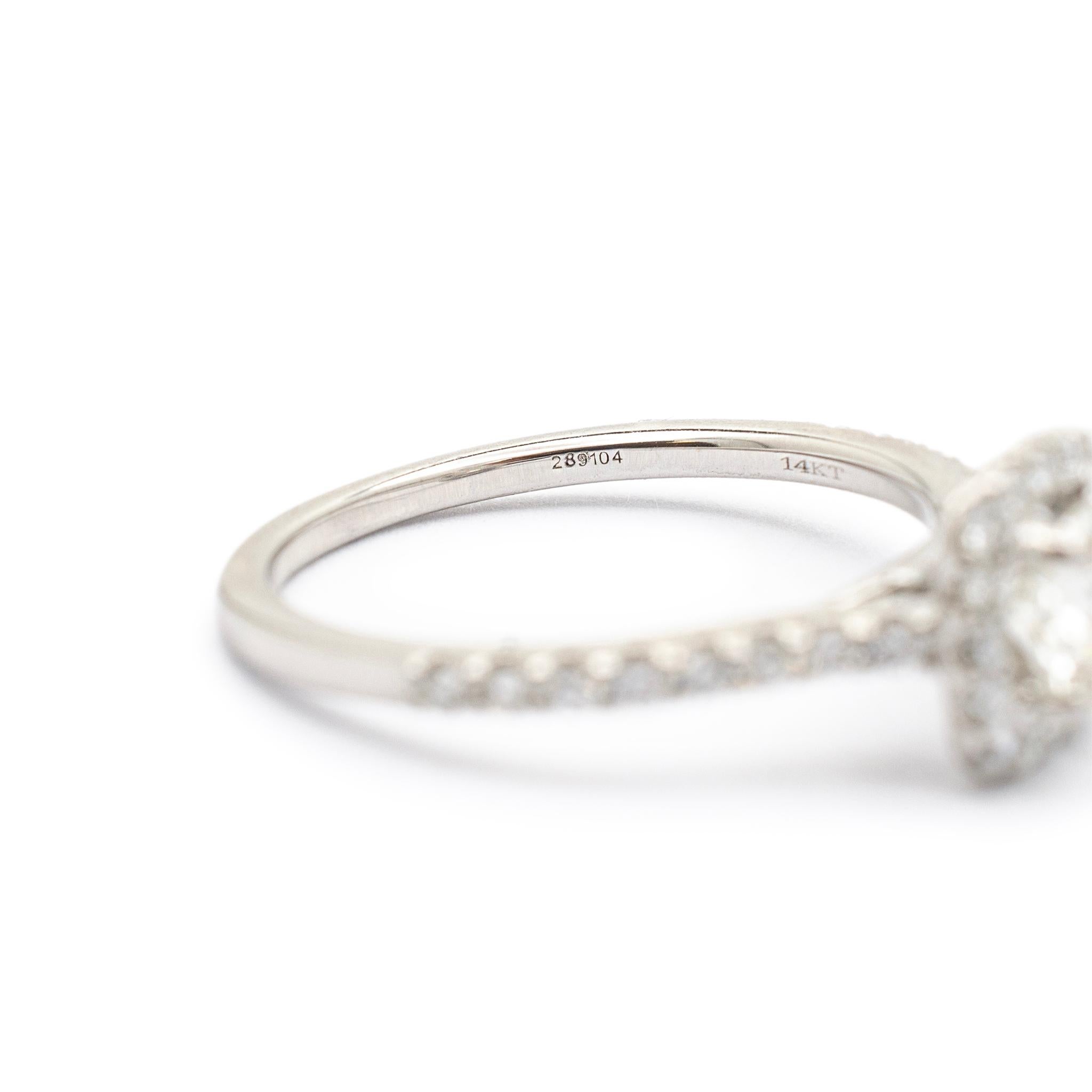 Ritani Damen-Verlobungsring aus 14 Karat Weißgold mit Halo-Akzent und Diamant im Angebot 3