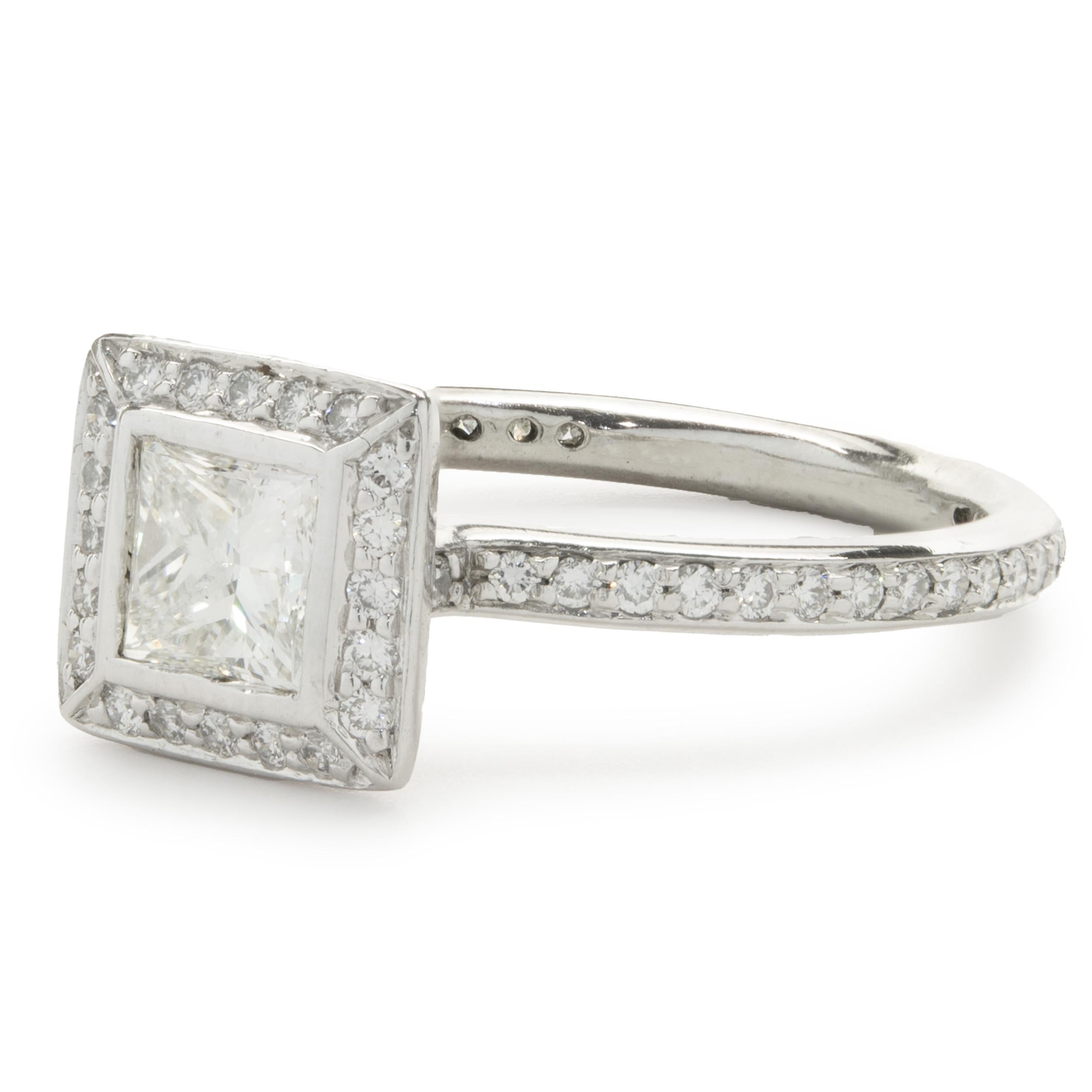 Ritani Platinum Princess Cut Diamond Engagement Ring In Excellent Condition For Sale In Scottsdale, AZ