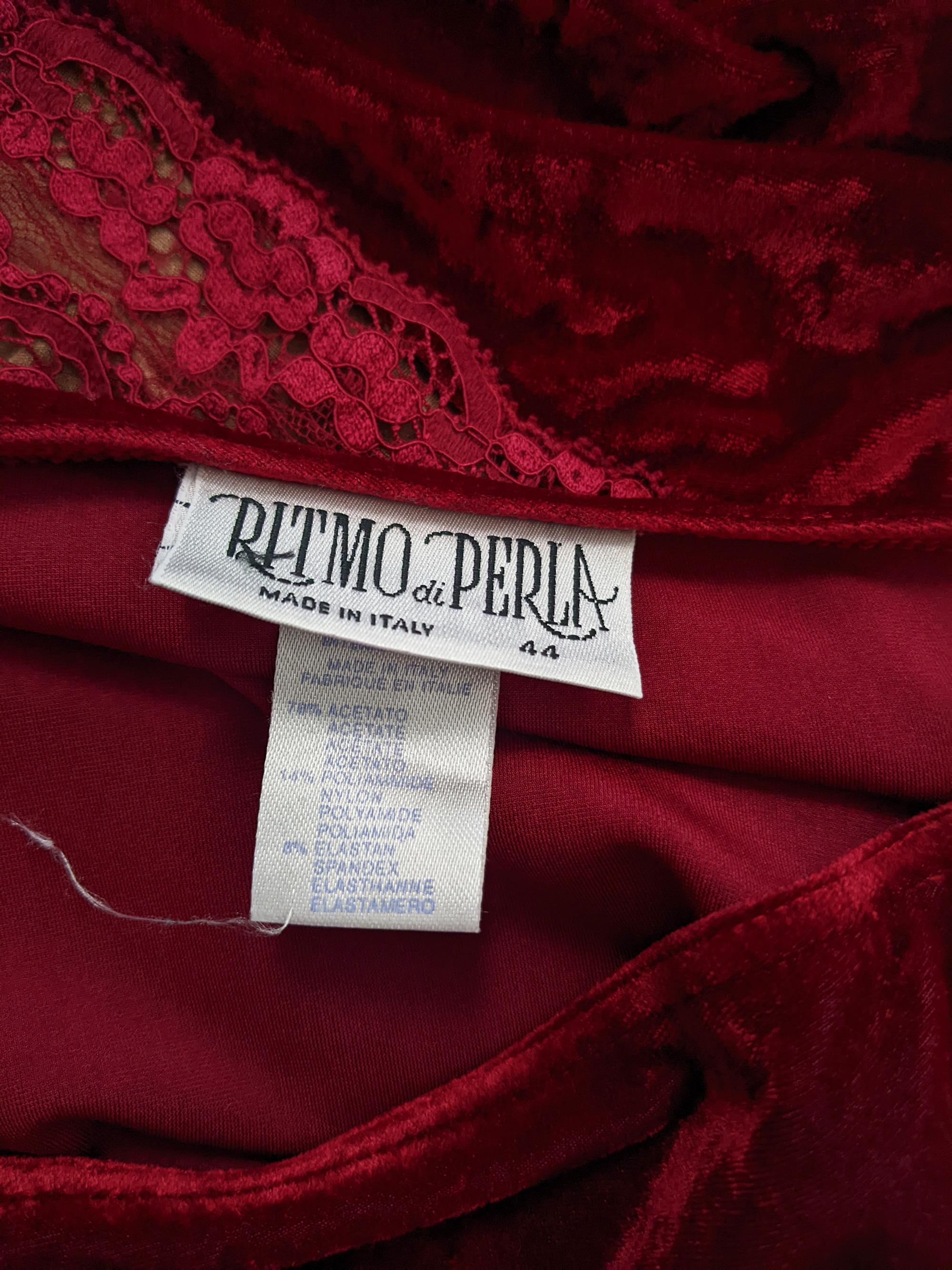 Ritmo Di Perla by La Perla Vintage Red Velour & Lace Bodycon Evening Dress For Sale 2