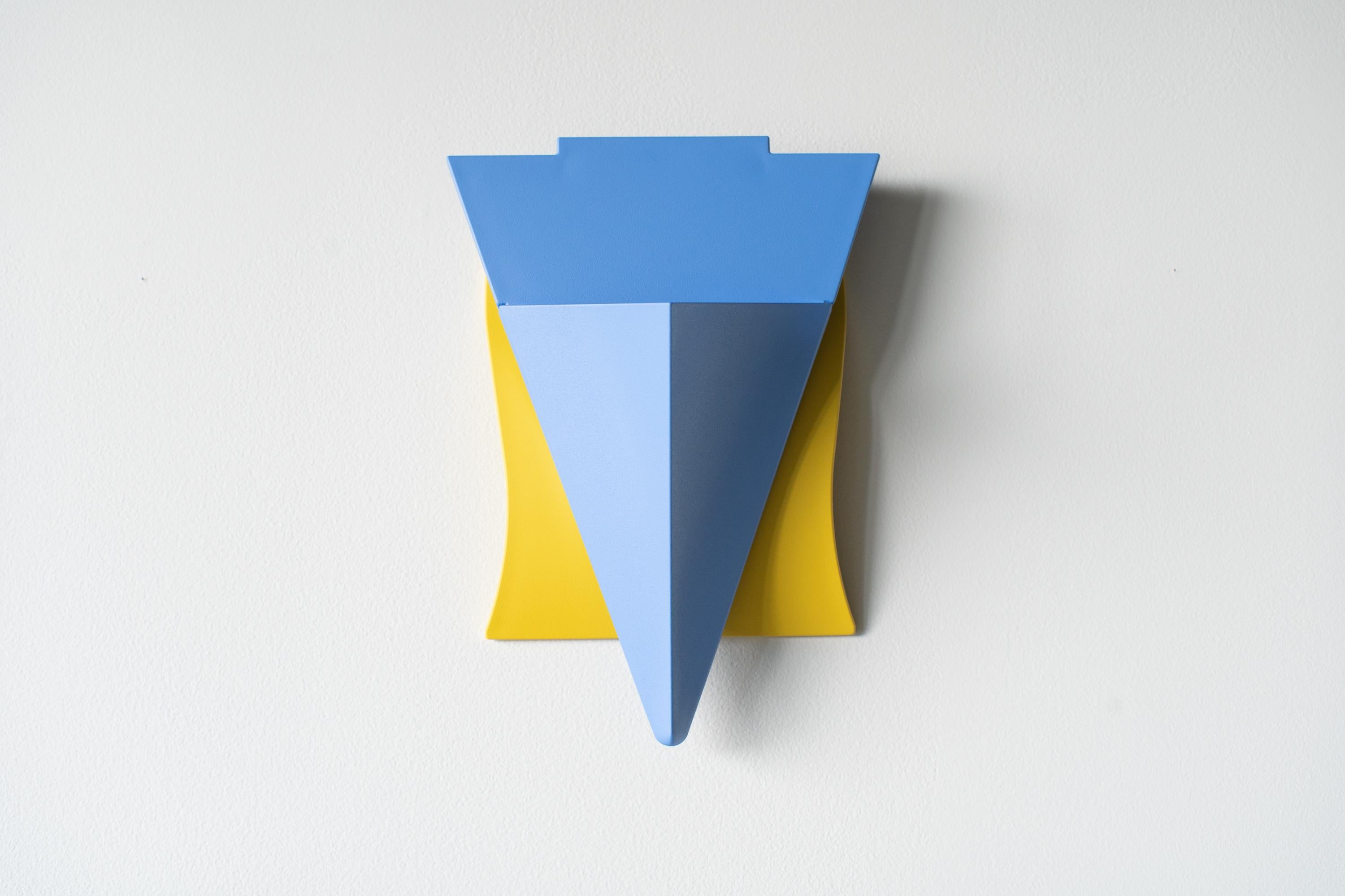Dipinto Ritratto Blu Vaso di fiori da parete Alessandro Mendini Postmoderno in vendita